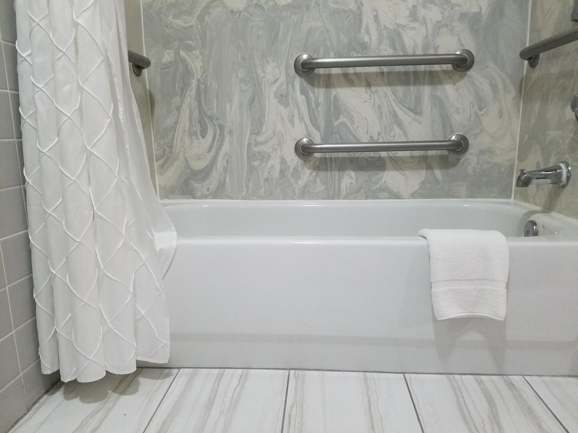 Scott Inn & Suites - Downtown Houston photo 30