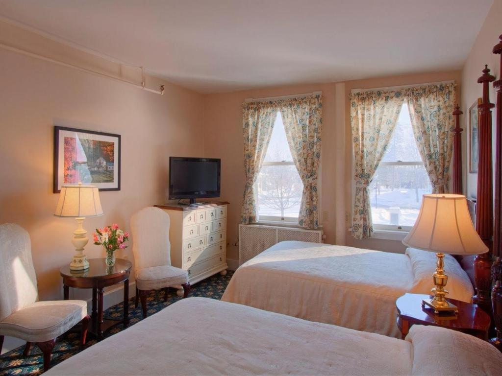Middlebury Inn photo 16