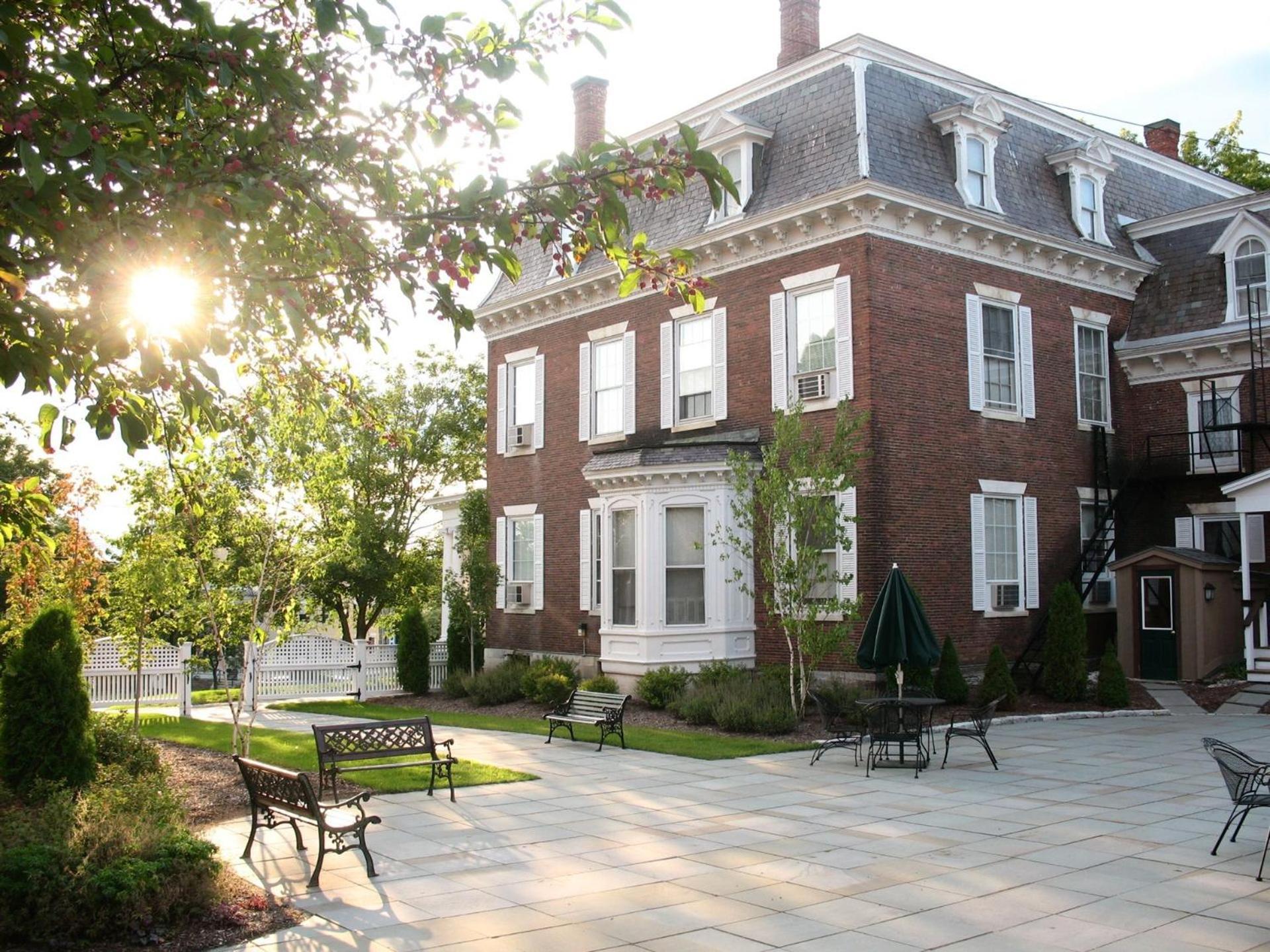 Middlebury Inn photo 11