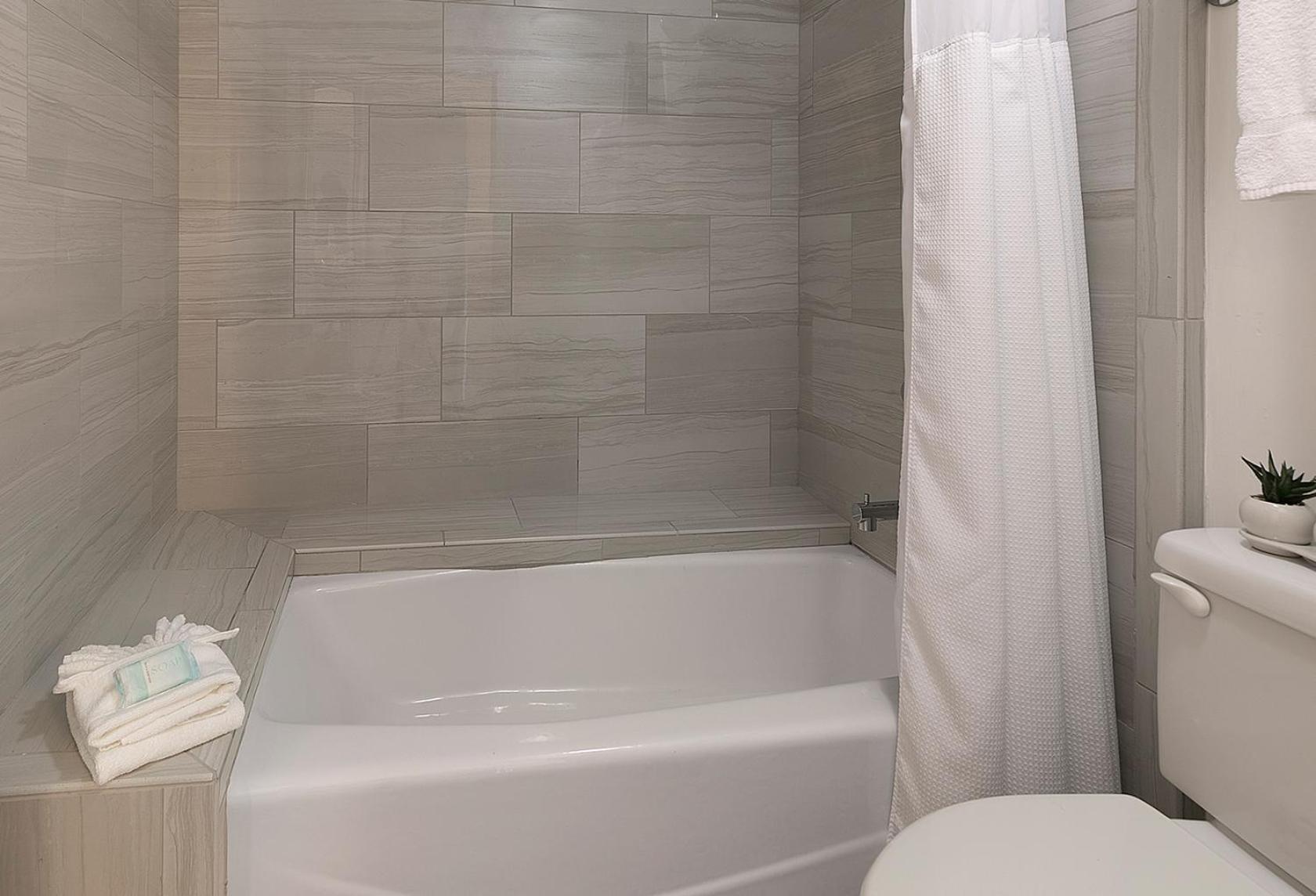 Pismo Lighthouse Suites photo 27