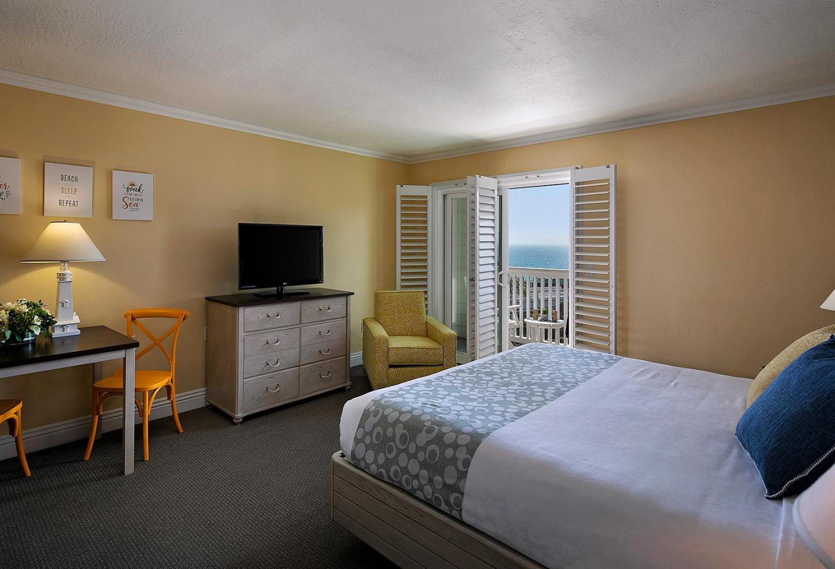 Pismo Lighthouse Suites photo 14