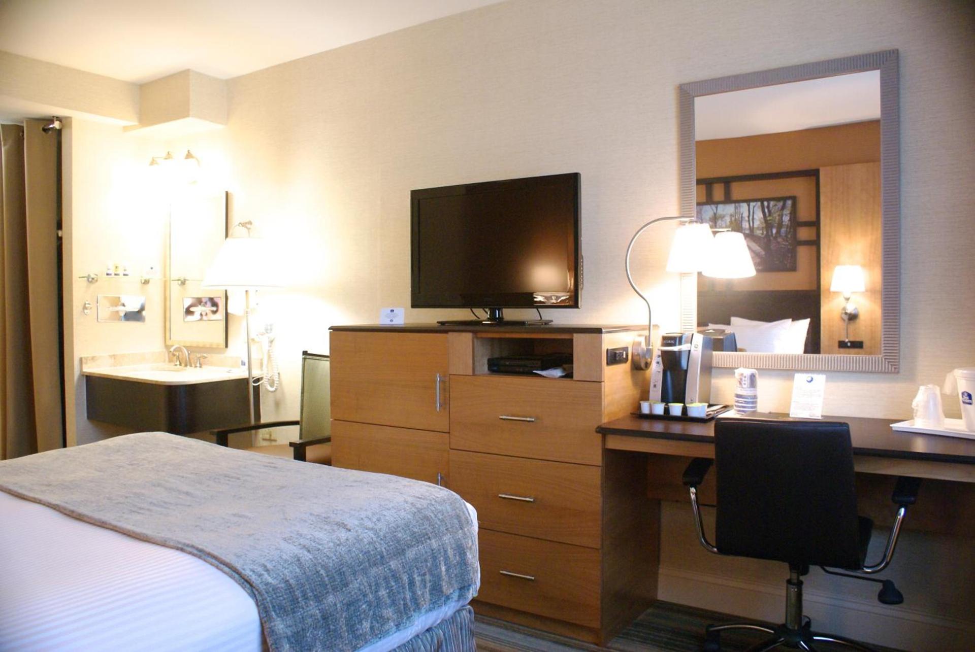 Best Western Queens Gold Coast photo 32
