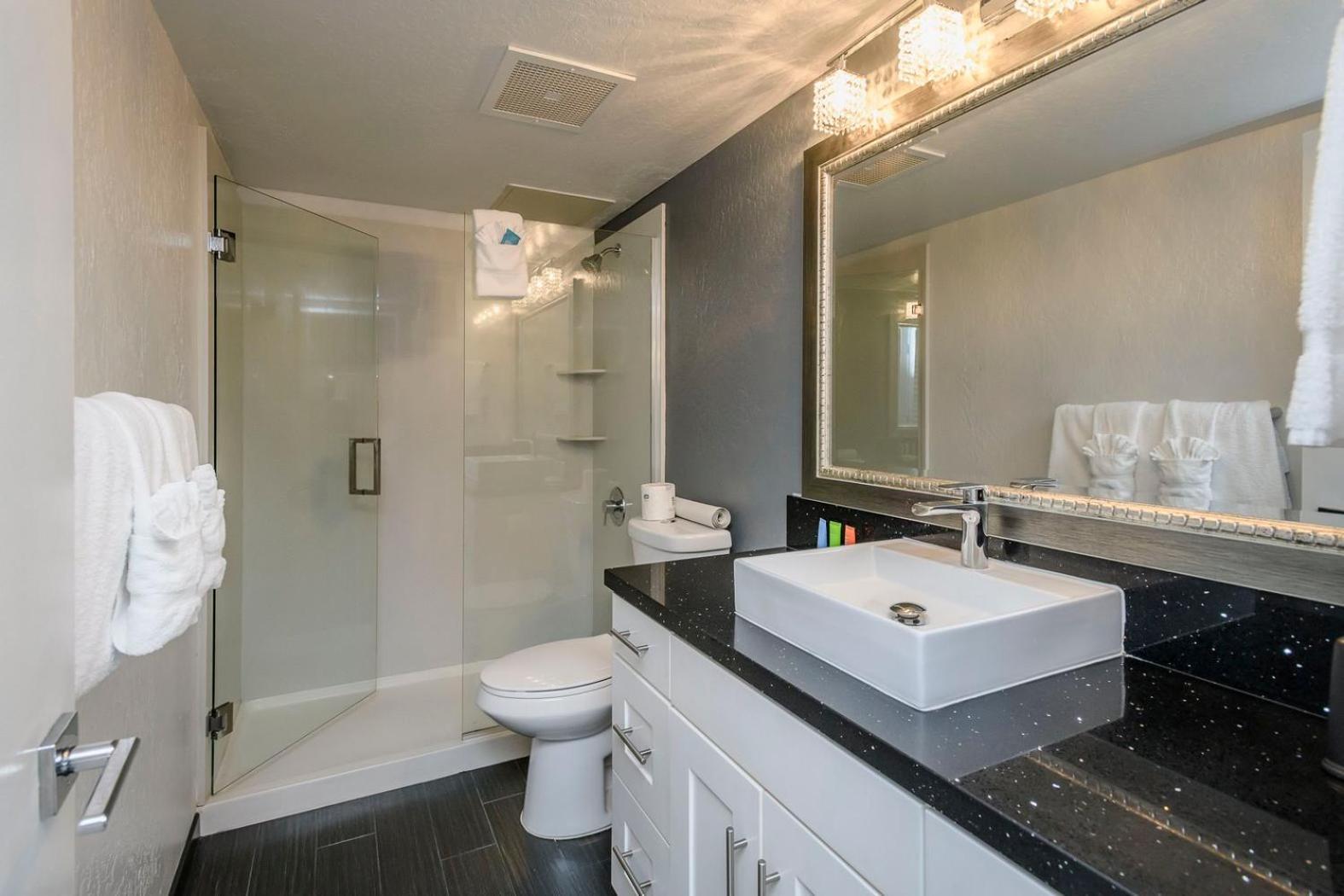Lions Gate Hotel photo 23