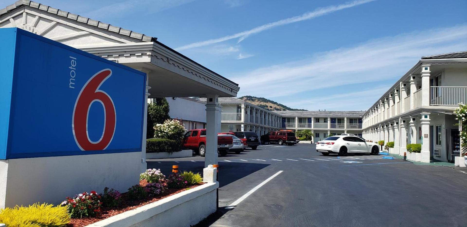 Motel 6 San Rafael, CA photo 32