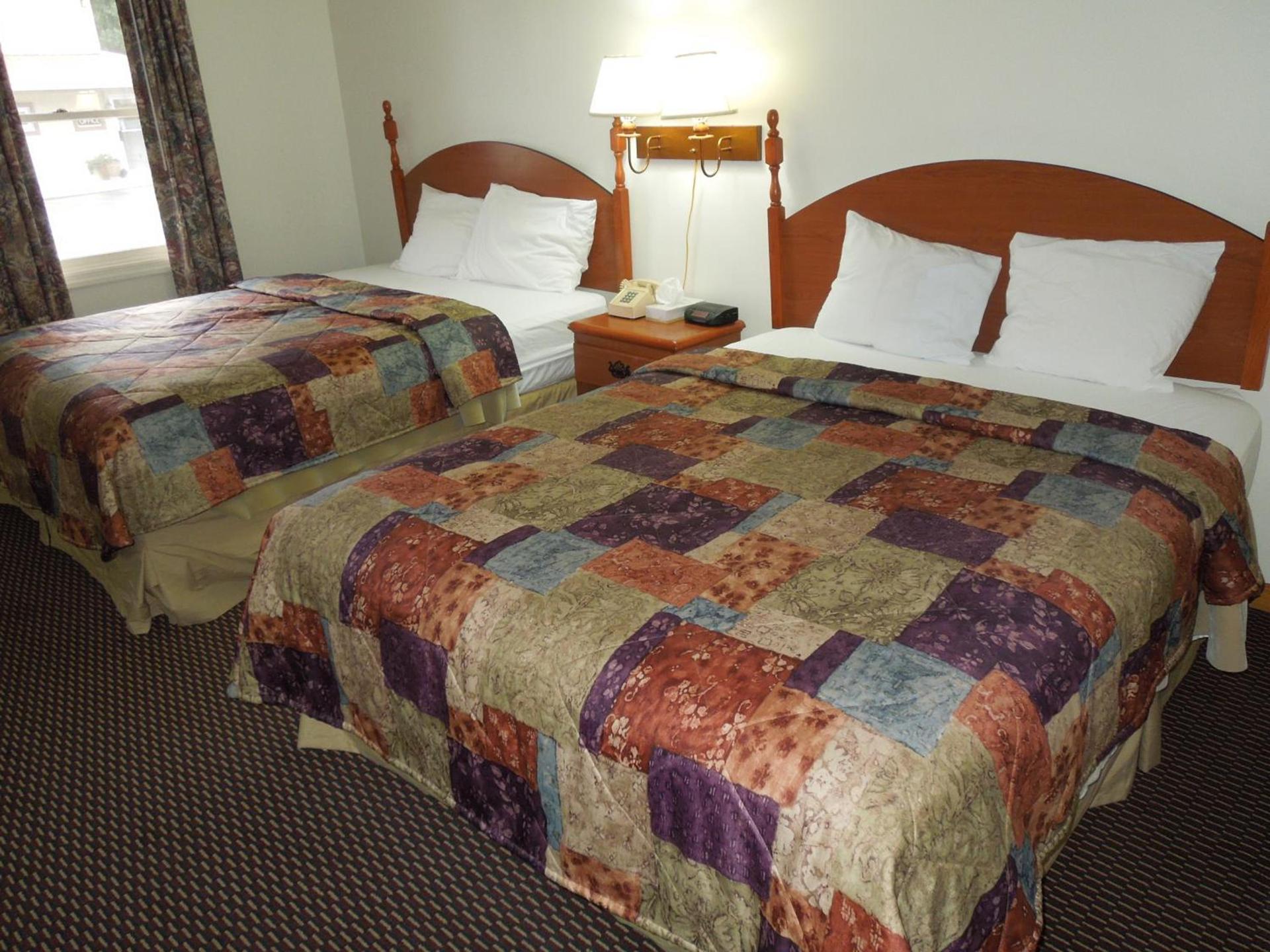 Red Carpet Inn Ronks photo 28