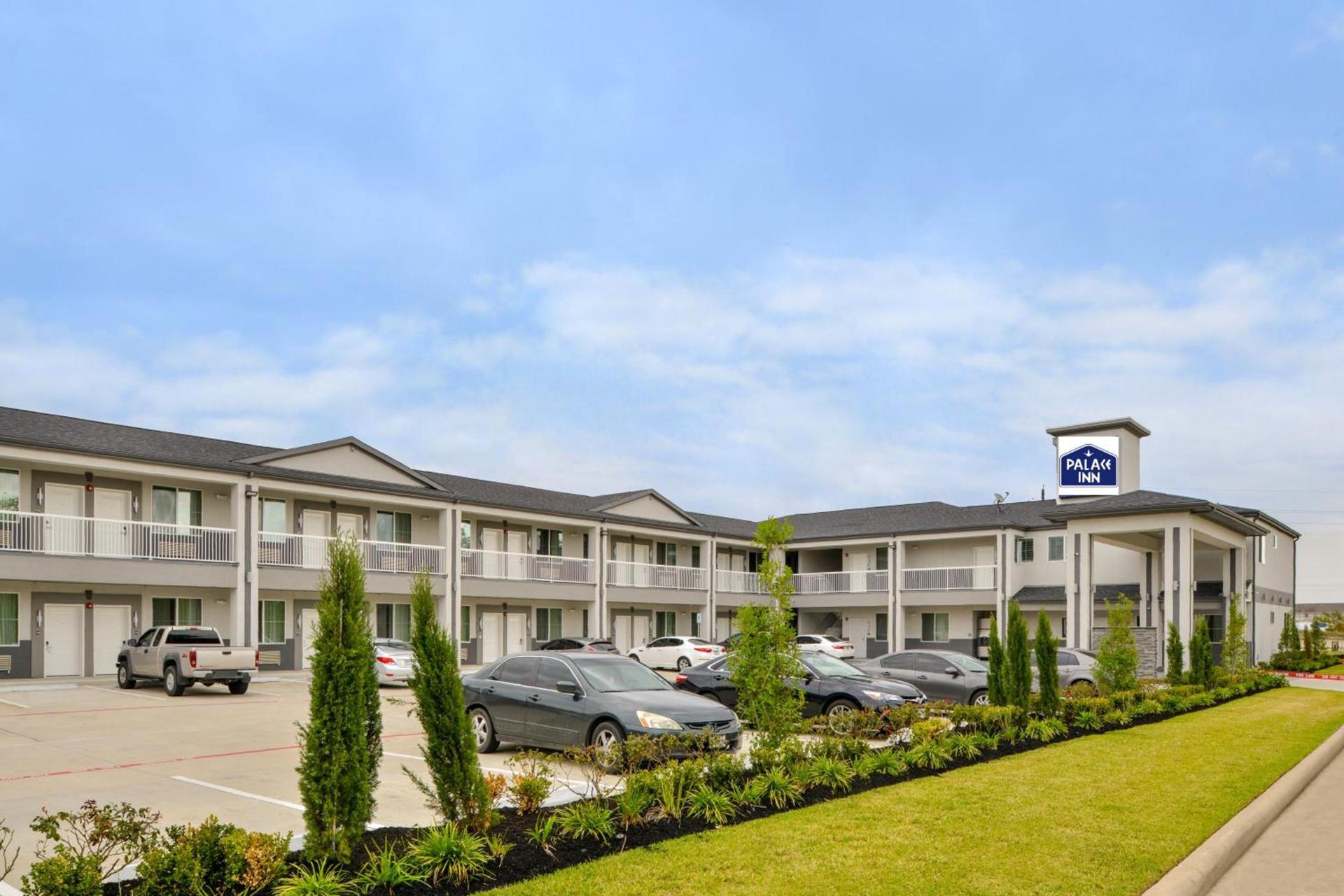Palace Inn Blue Tomball Parkway photo 1