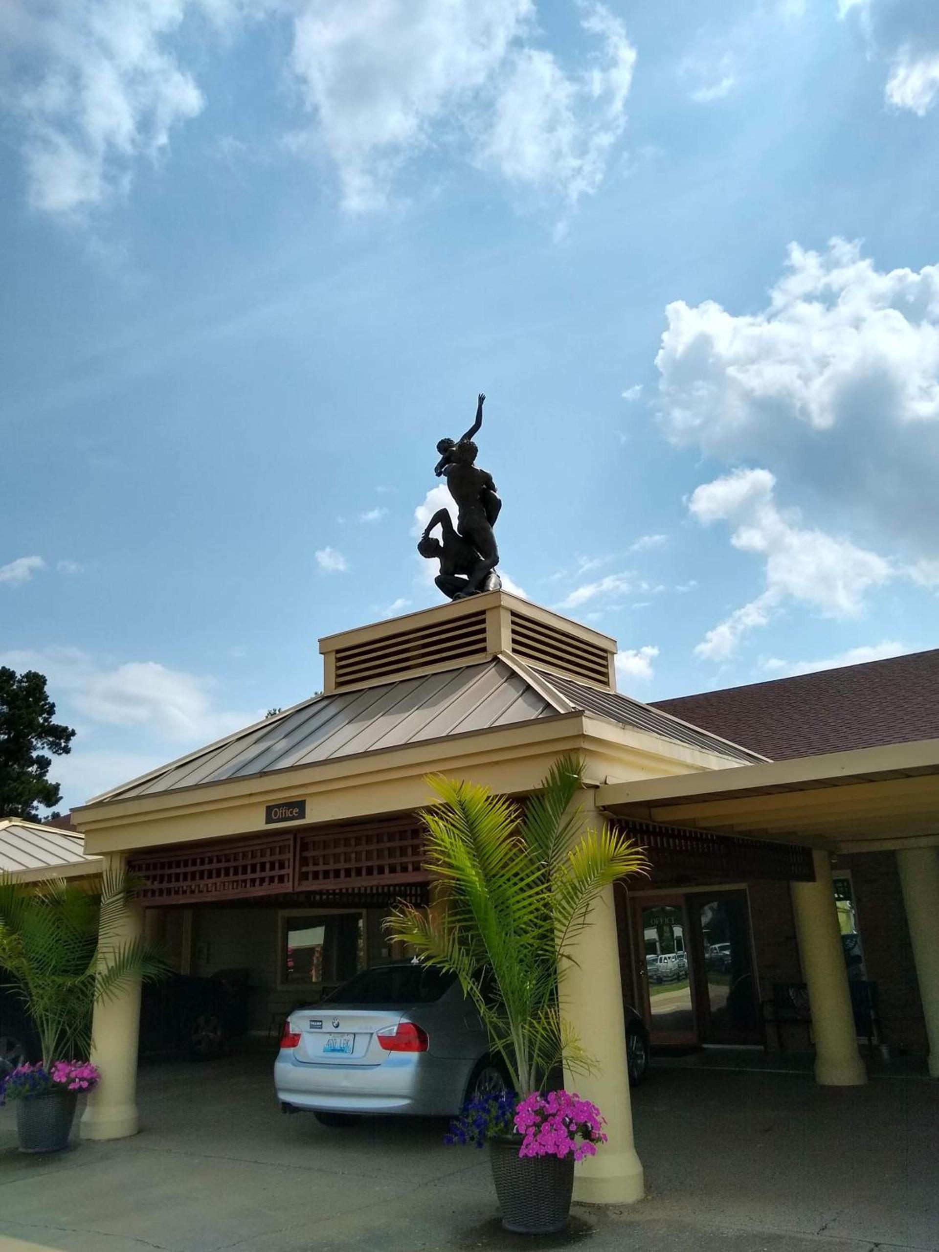 Southern Comfort Suites — hotel in Mayfield