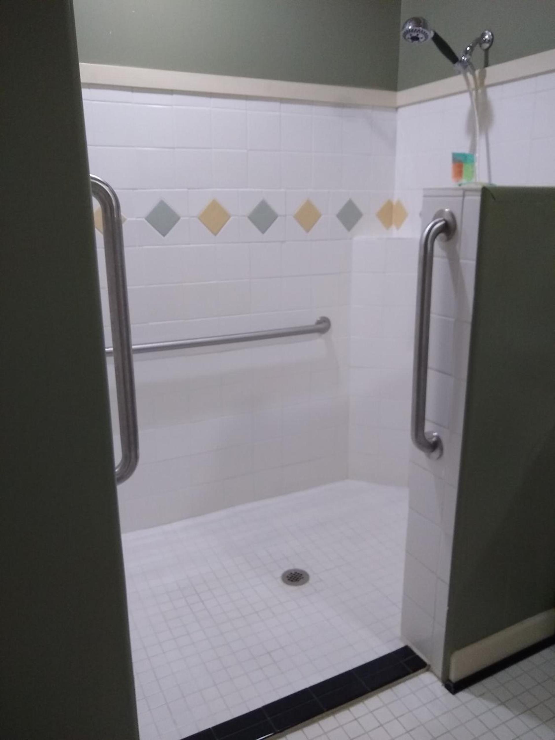 Southern Comfort Suites photo 6