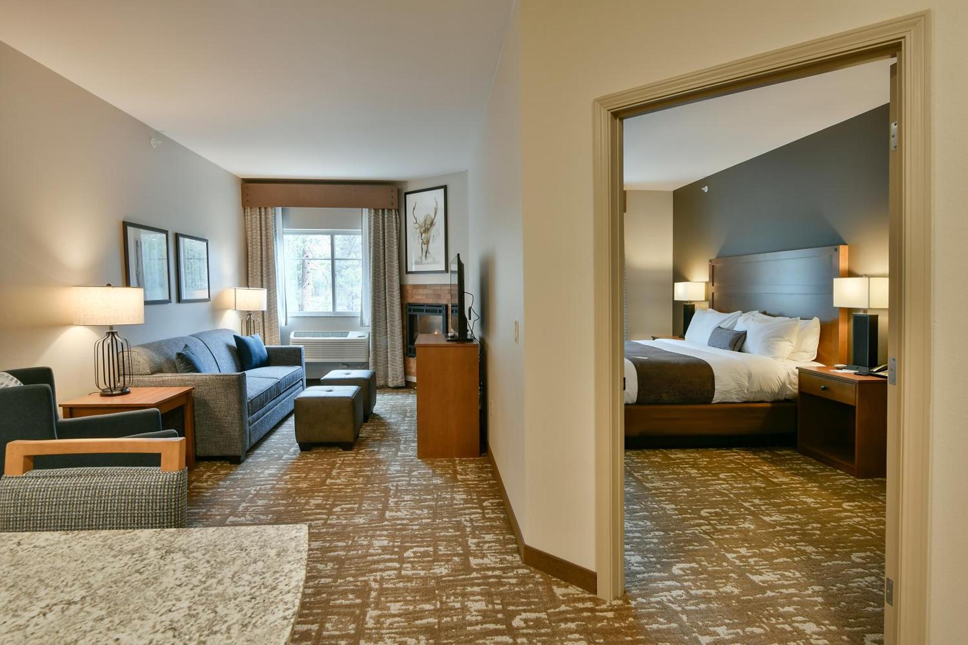 GrandStay Hotel & Suites photo 5