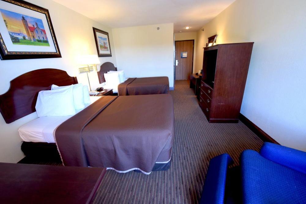 Bayside Hotel of Mackinac photo 5