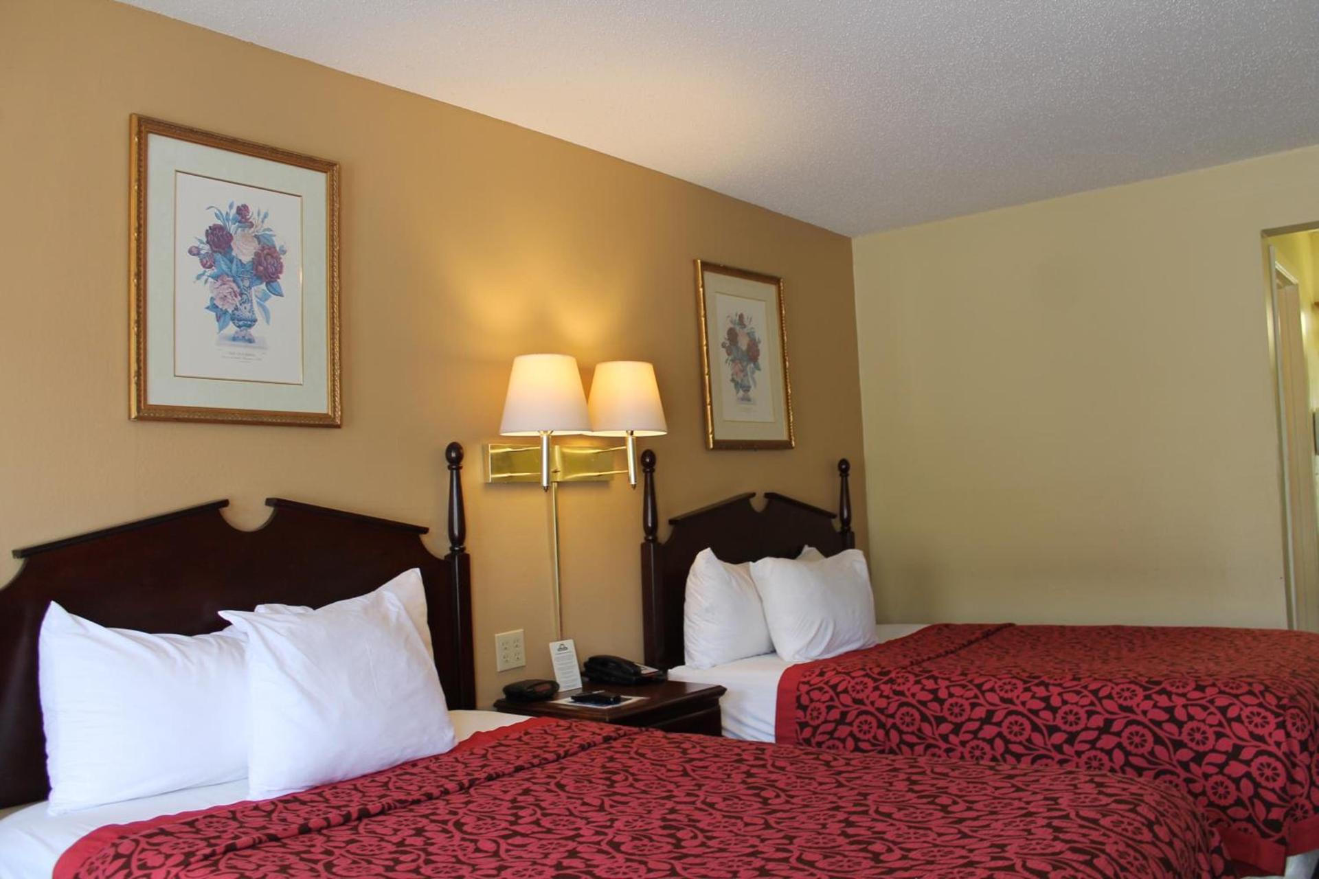 Meridian Inn photo 19