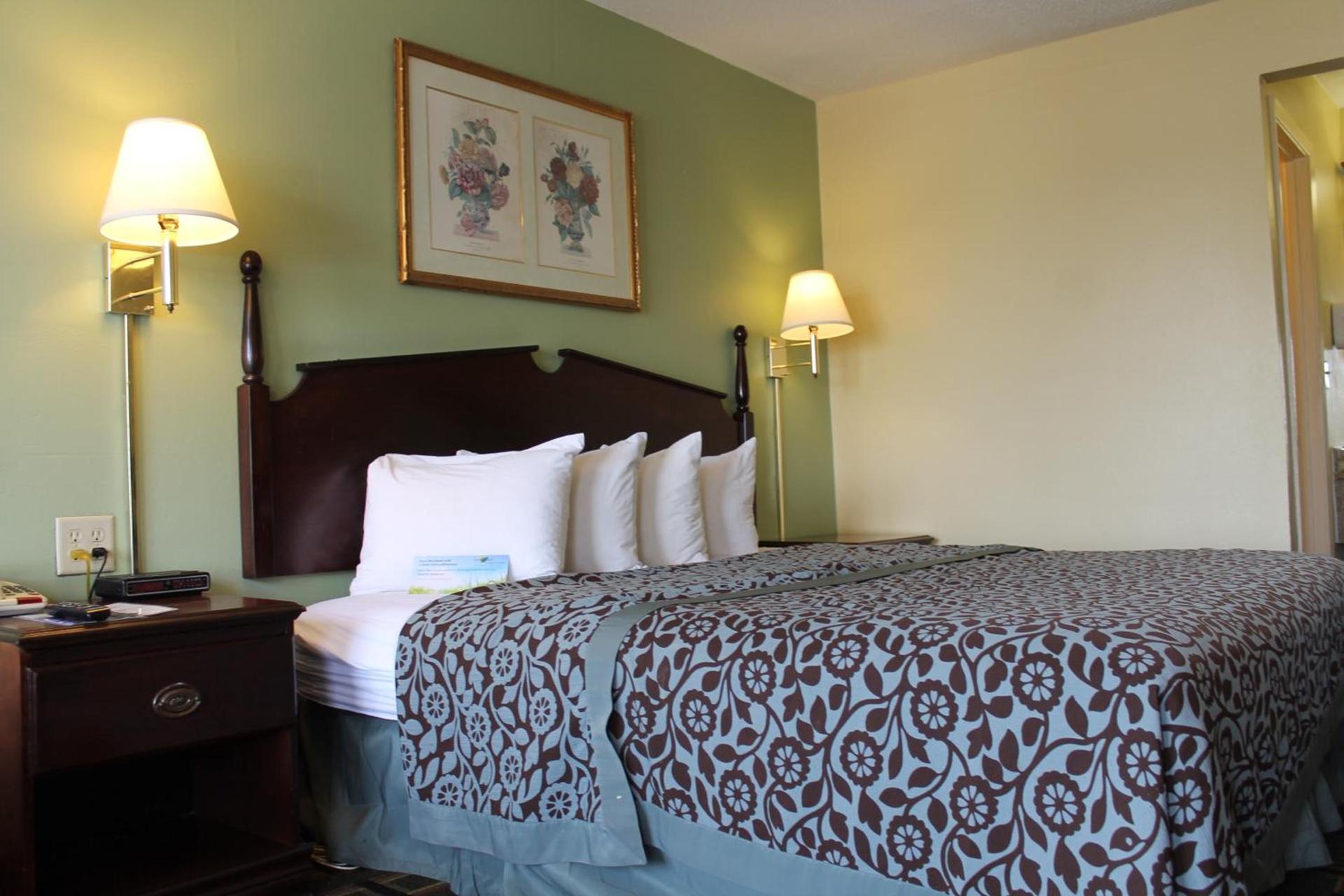 Meridian Inn photo 18