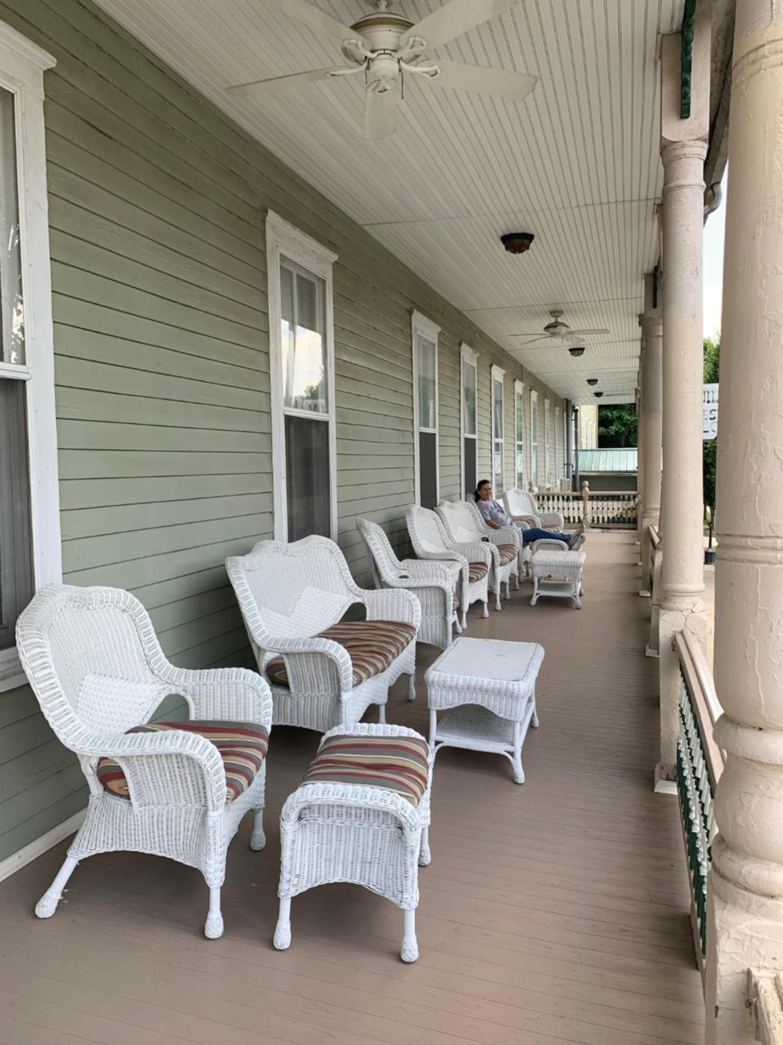 Original Springs Hotel photo 9