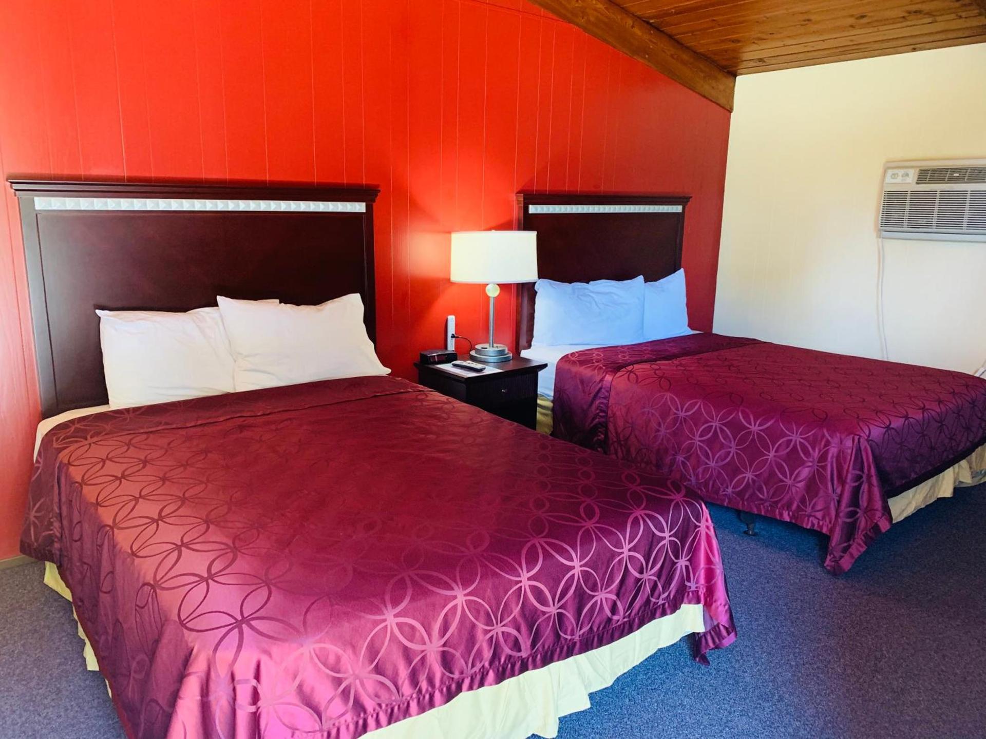 The Crossroads Motel photo 56