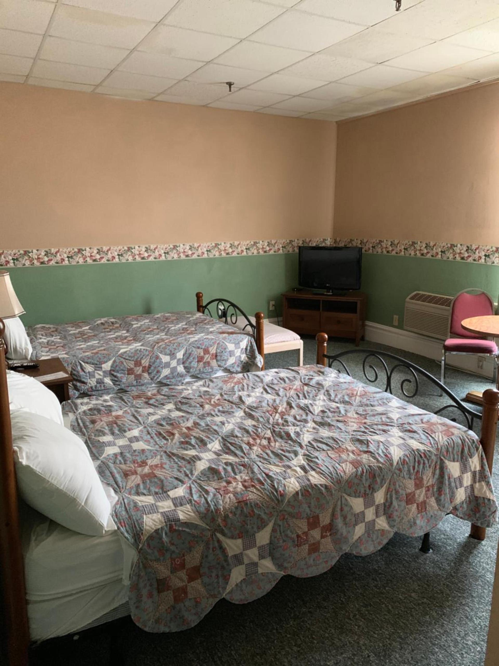 Original Springs Hotel photo 4
