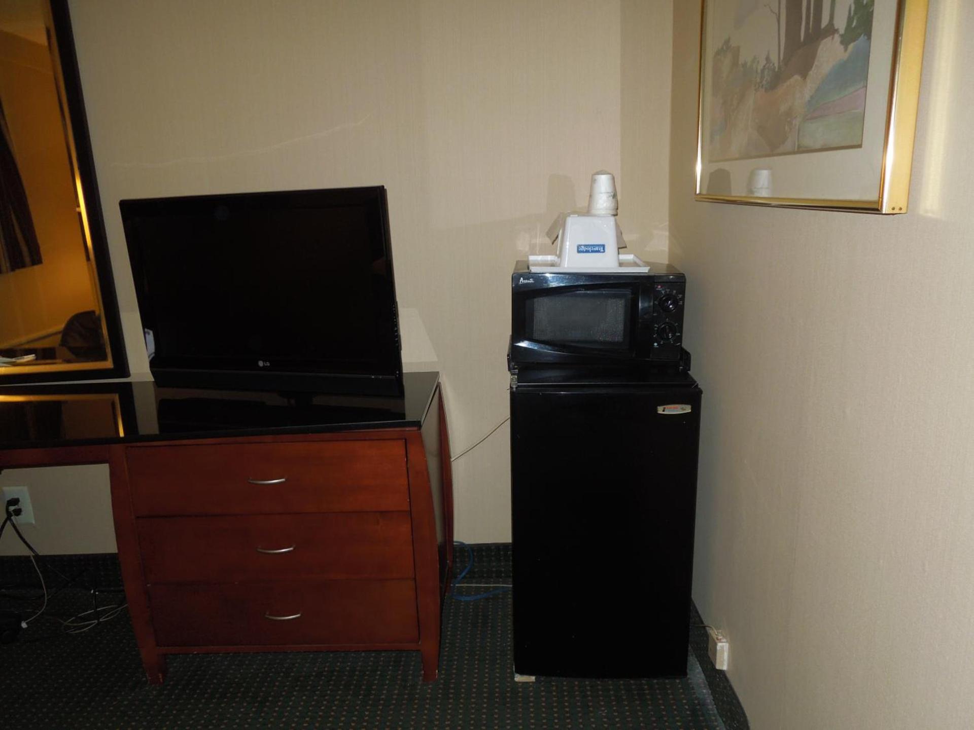 Travelodge by Wyndham Silver Spring photo 24