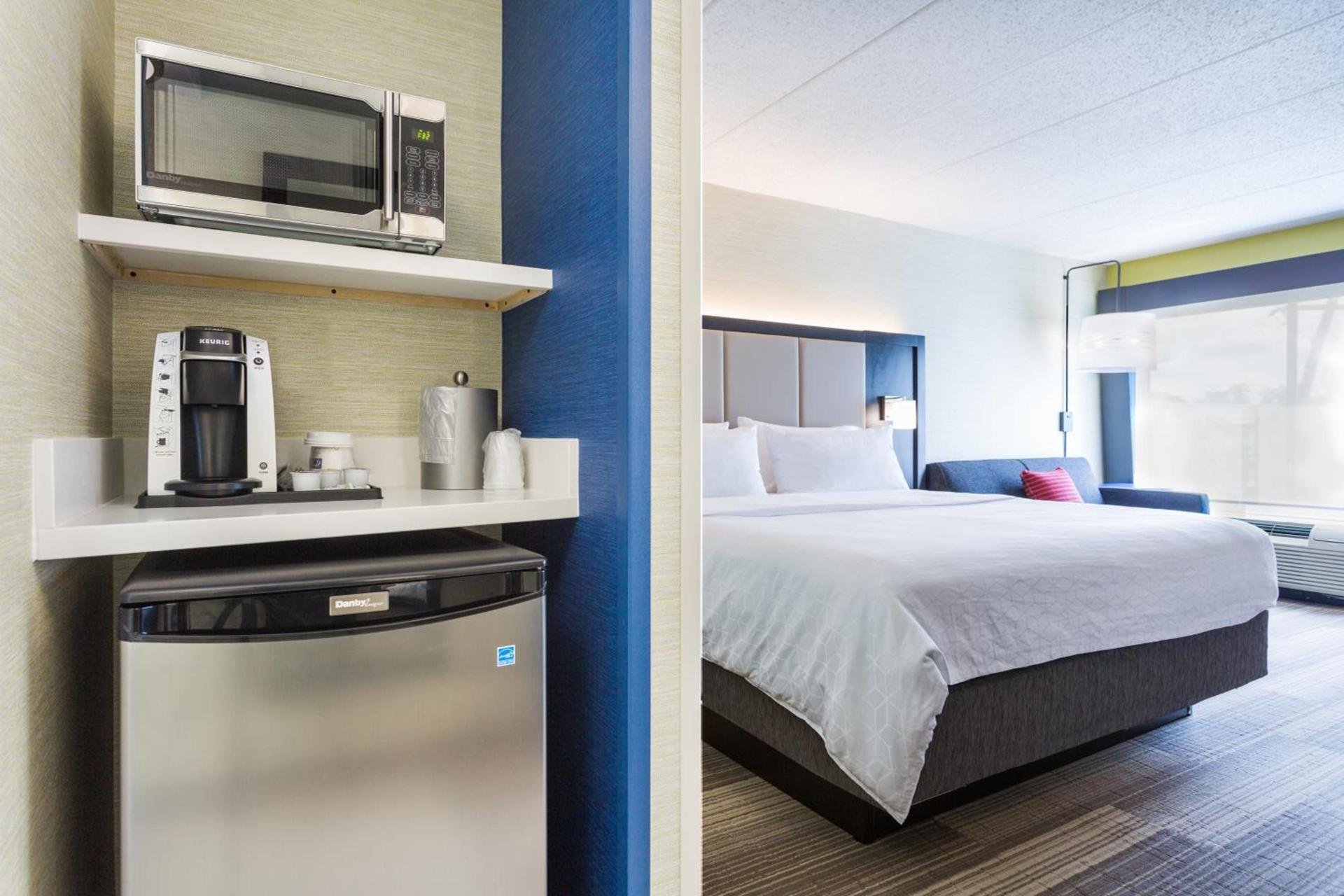Holiday Inn Express - Lorton by IHG photo 3