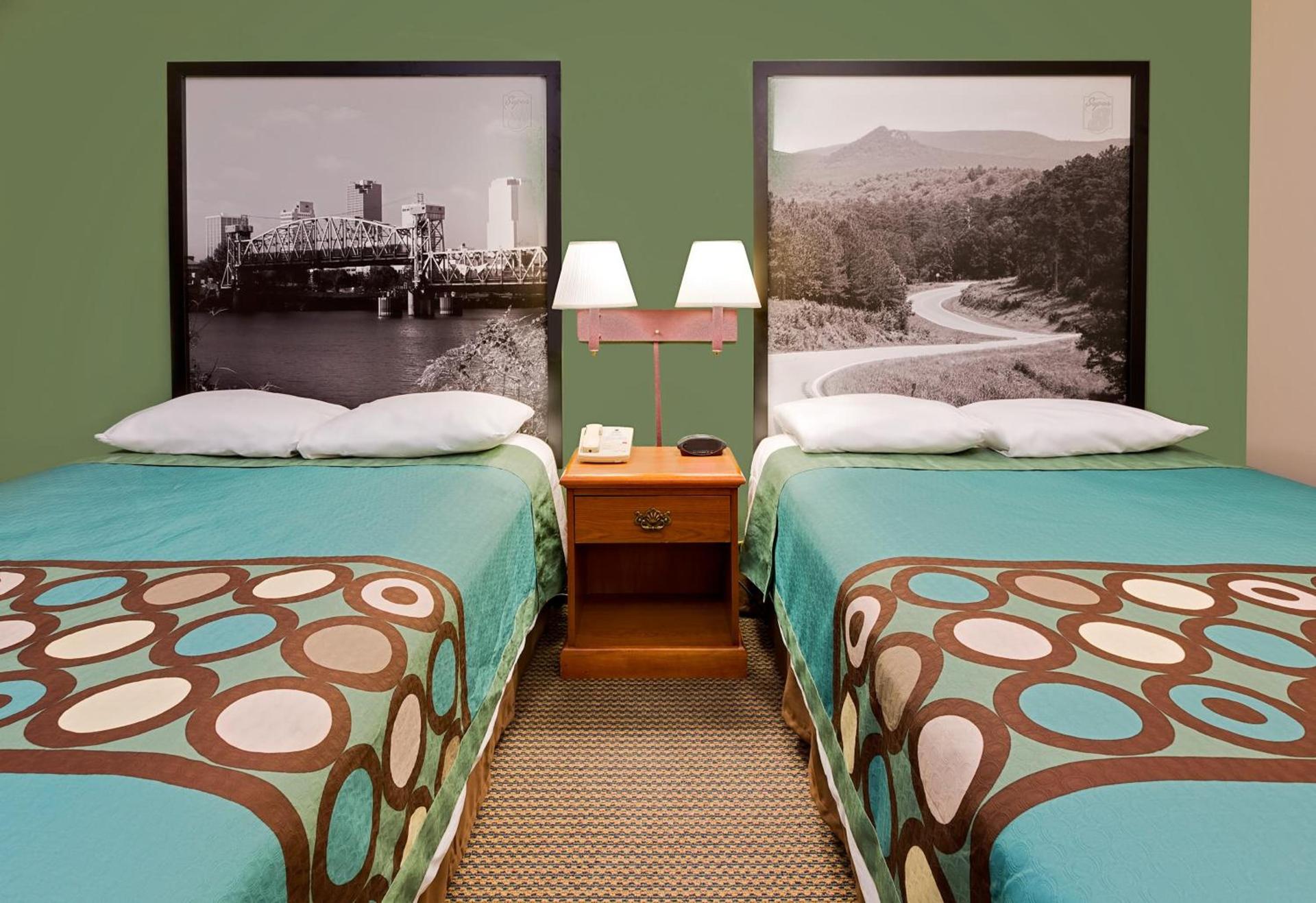 Super 8 by Wyndham Hazen photo 12