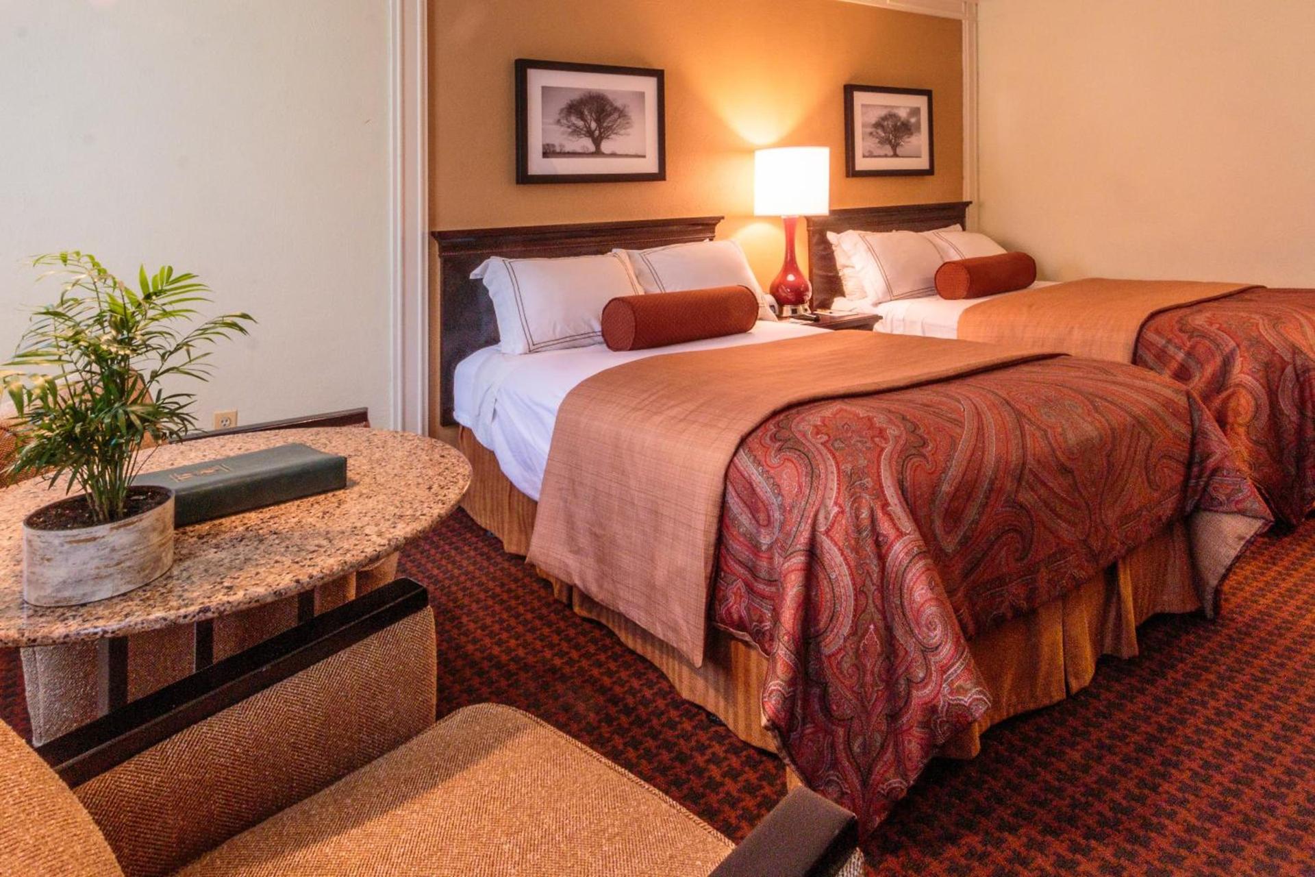 The Olde Mill Inn Basking Ridge photo 8