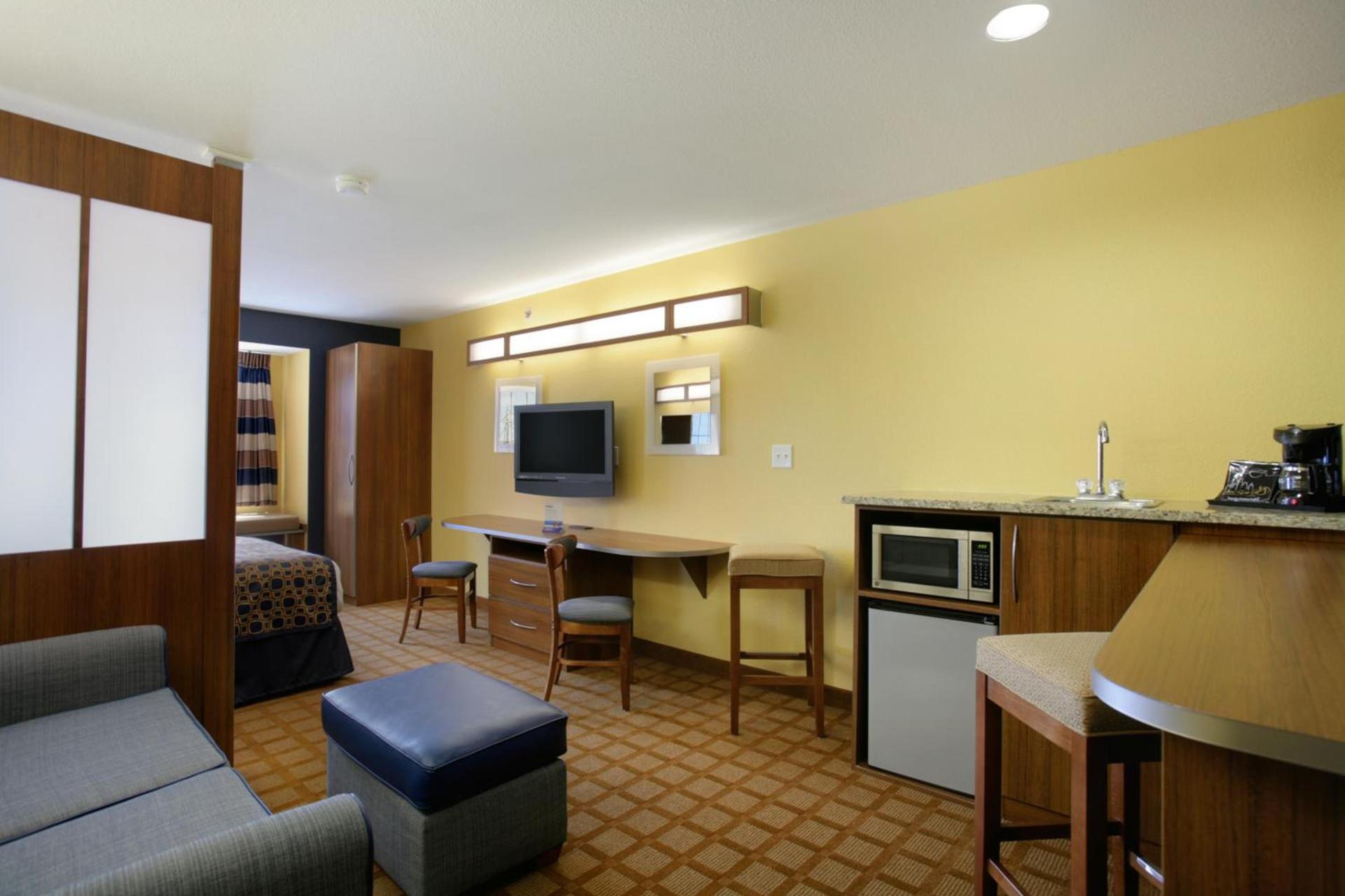 Microtel Inn & Suites - Kearney photo 36