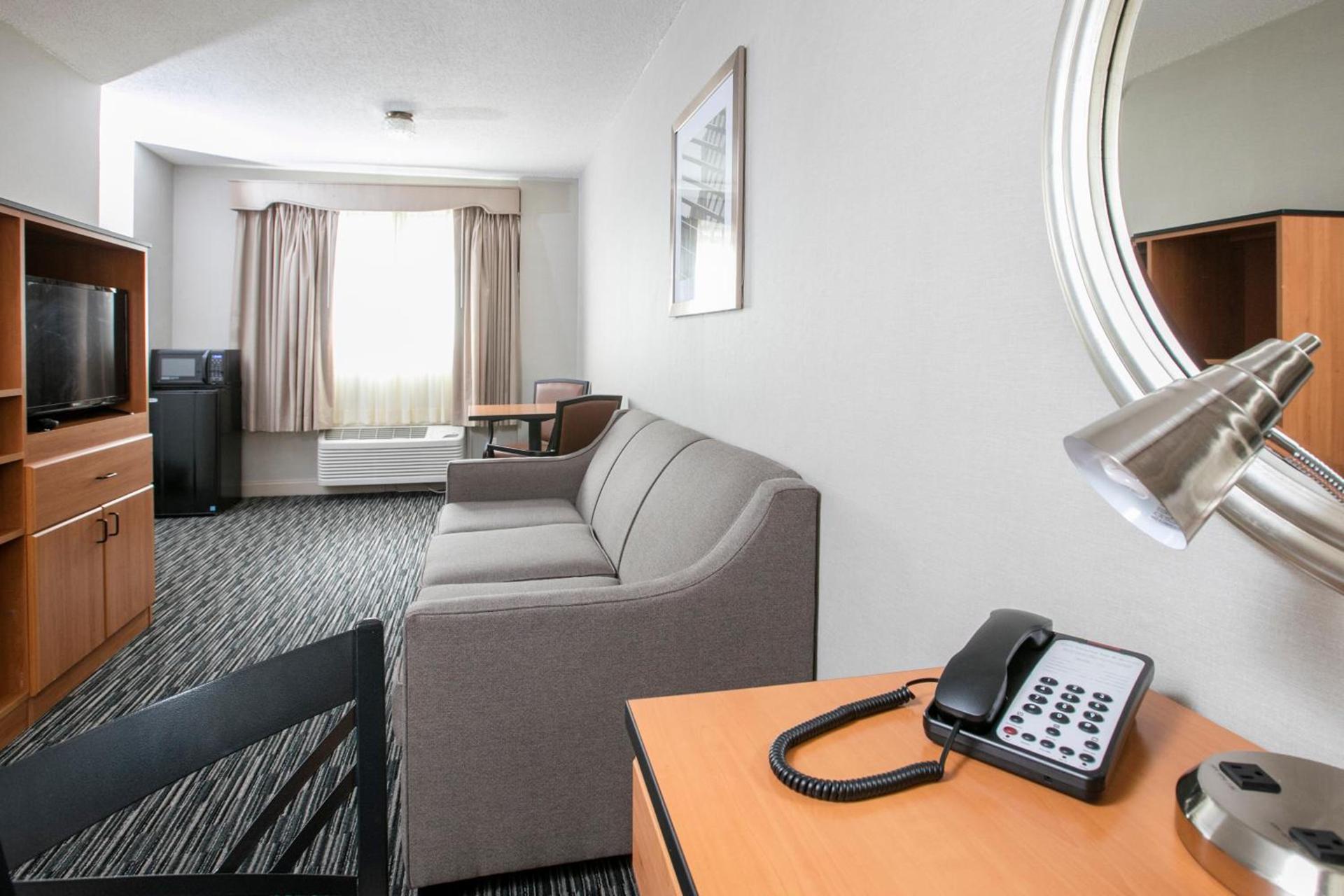 City Center Inn and Suites photo 11