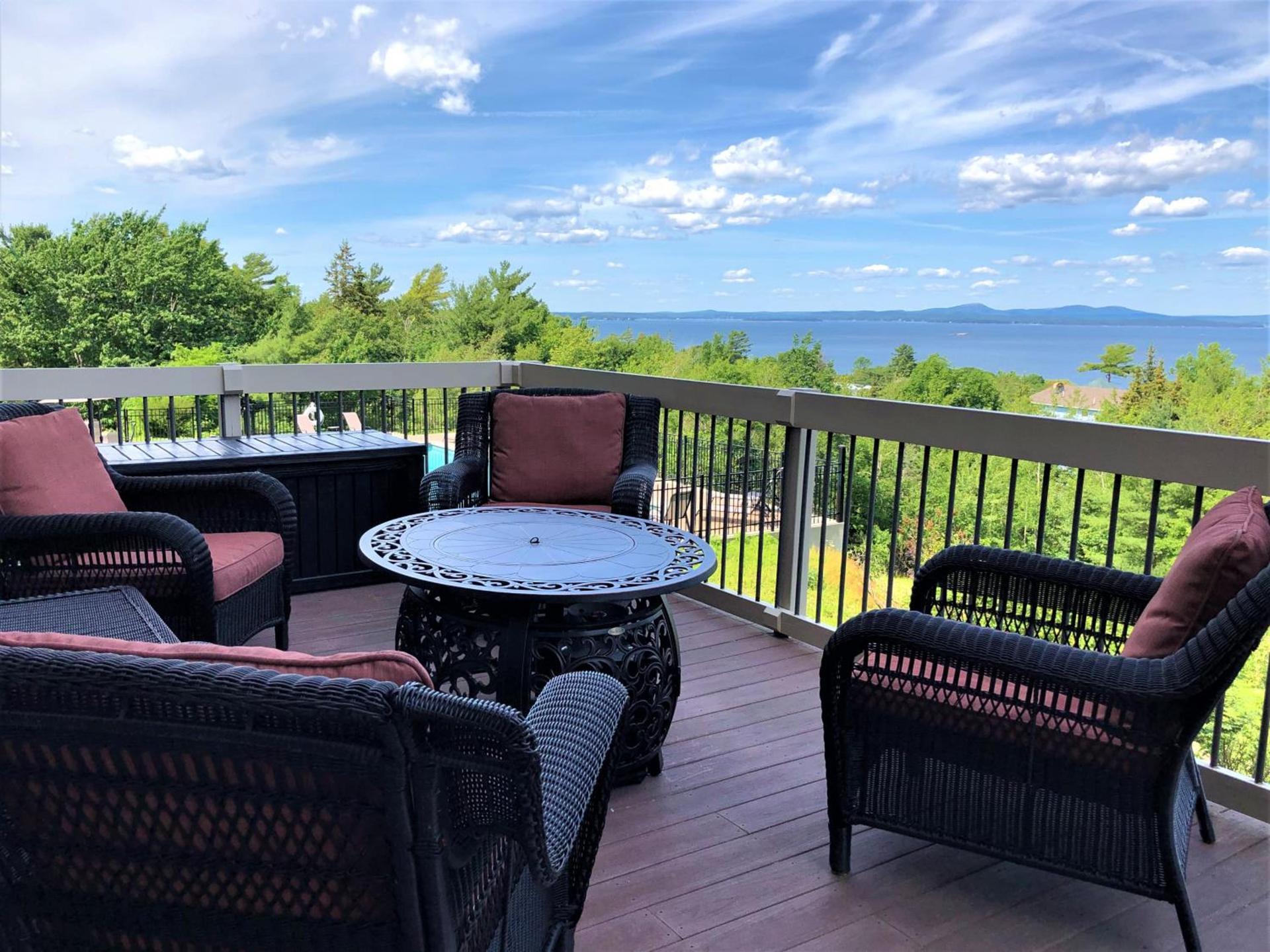 Atlantic Eyrie Lodge photo 20