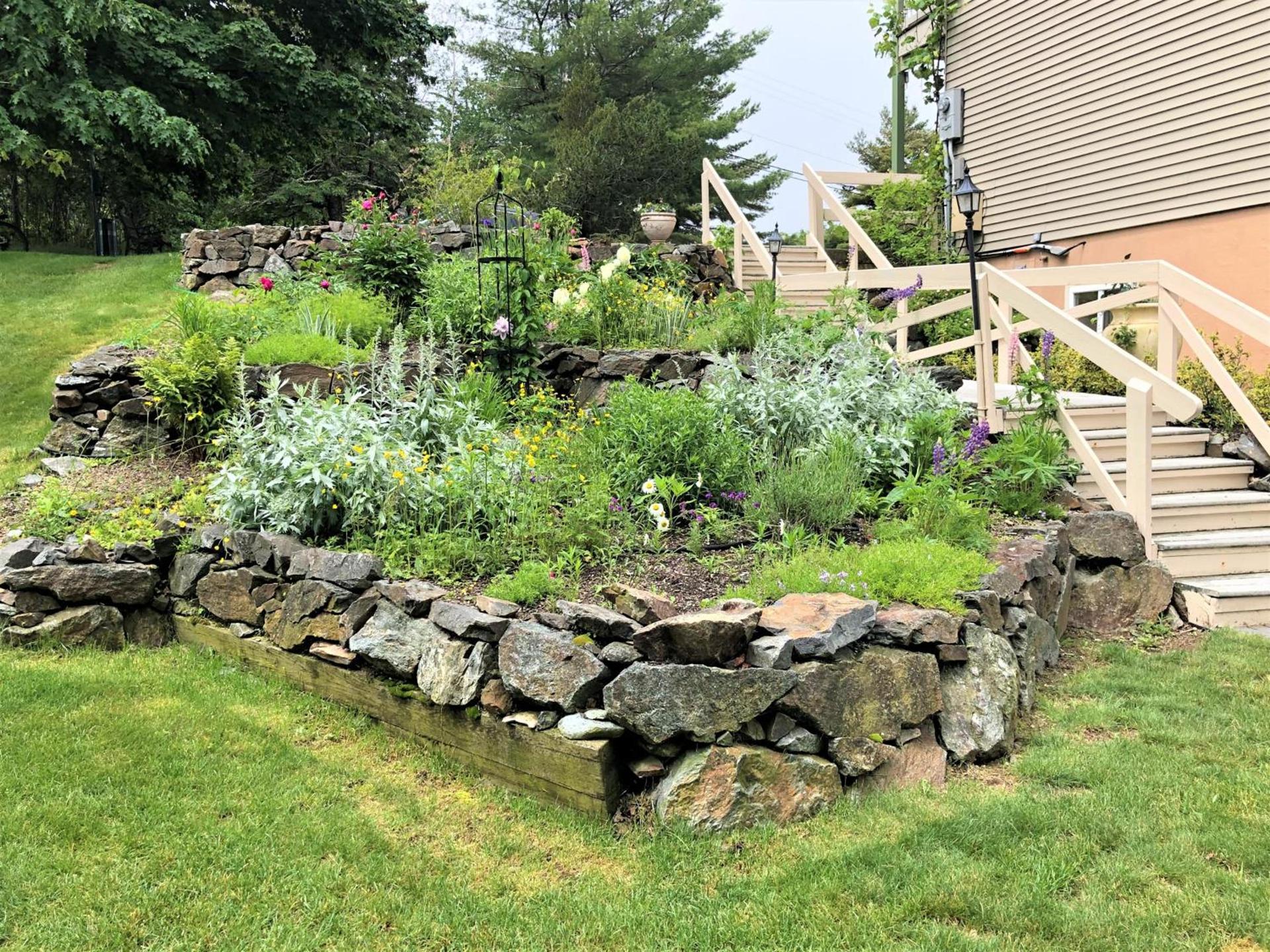 Atlantic Eyrie Lodge photo 11