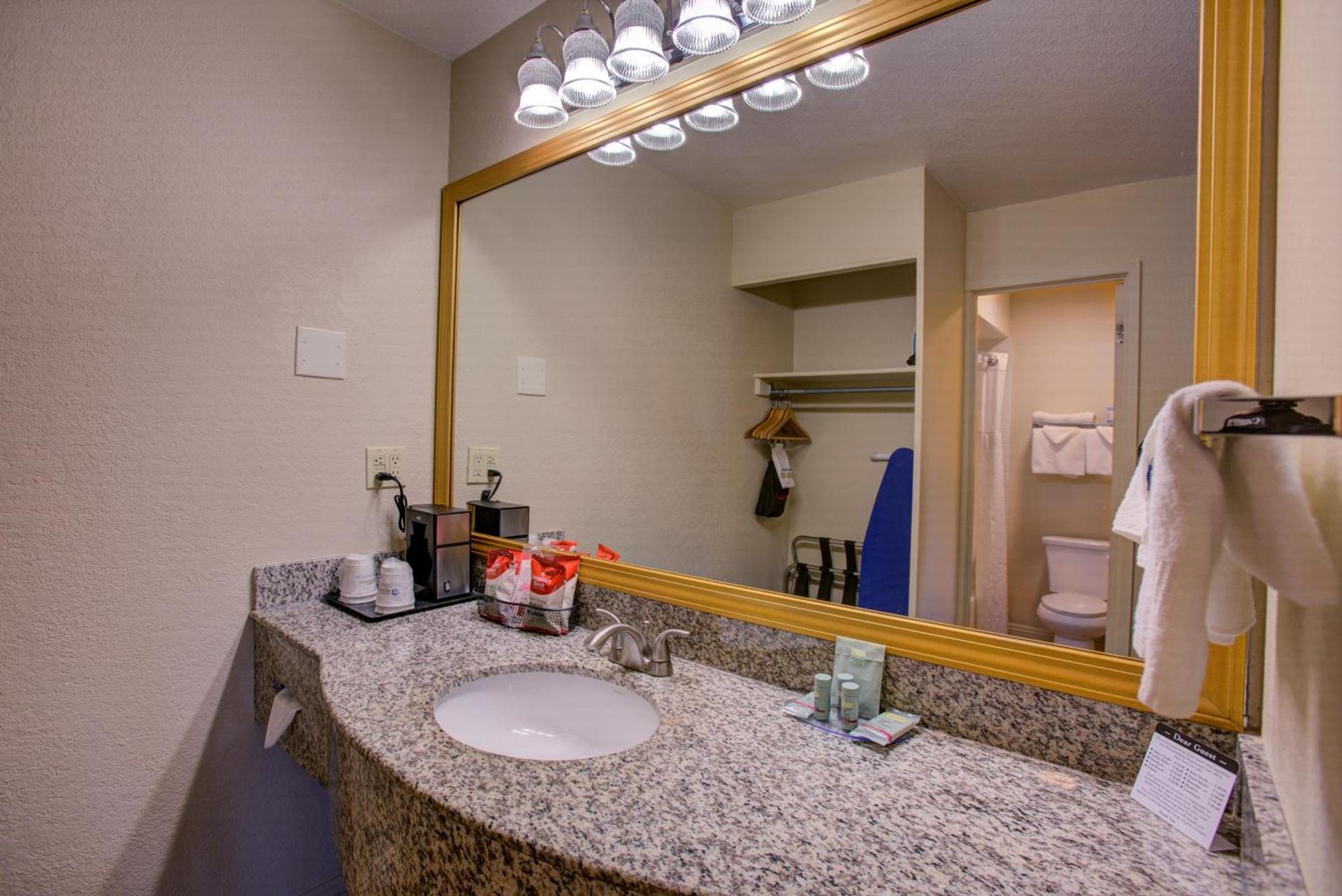 Best Western Sandman Hotel photo 21