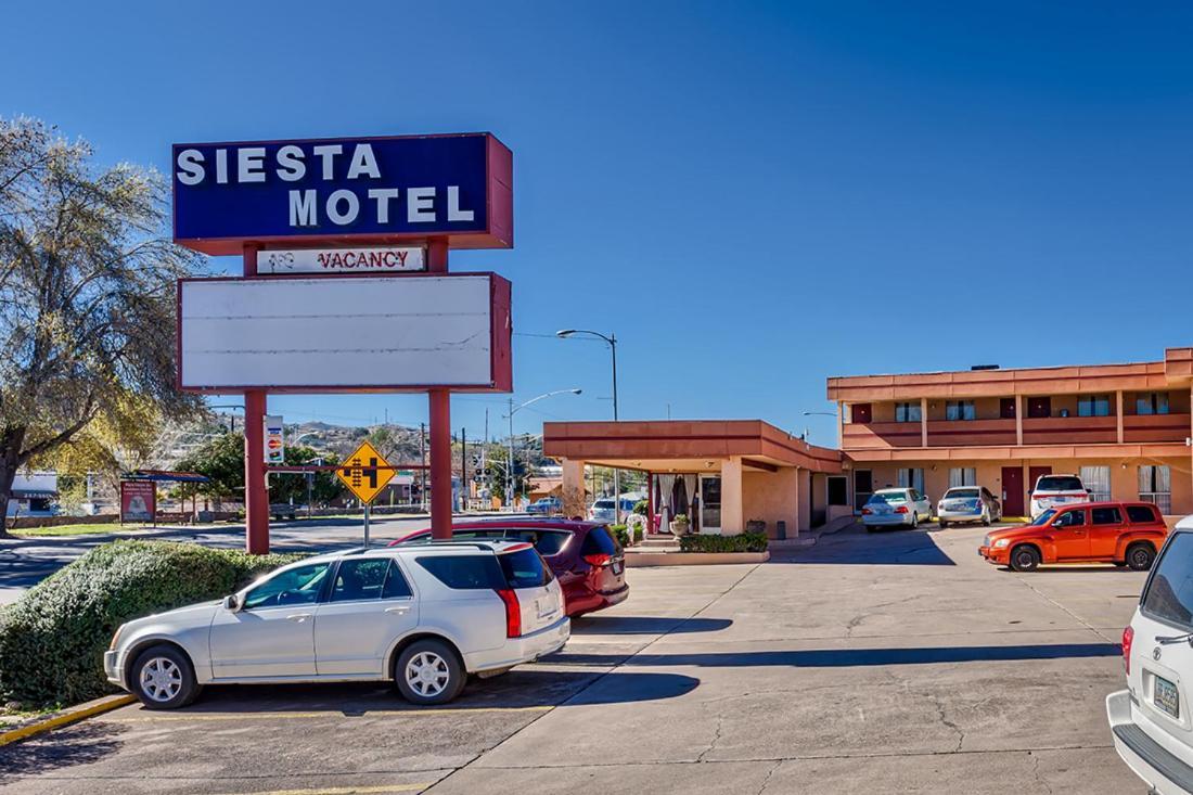 Siesta Motel photo 5