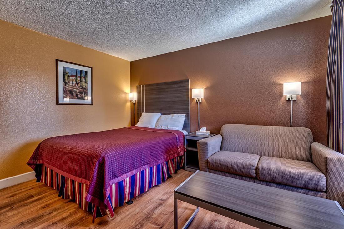 Siesta Motel photo 7