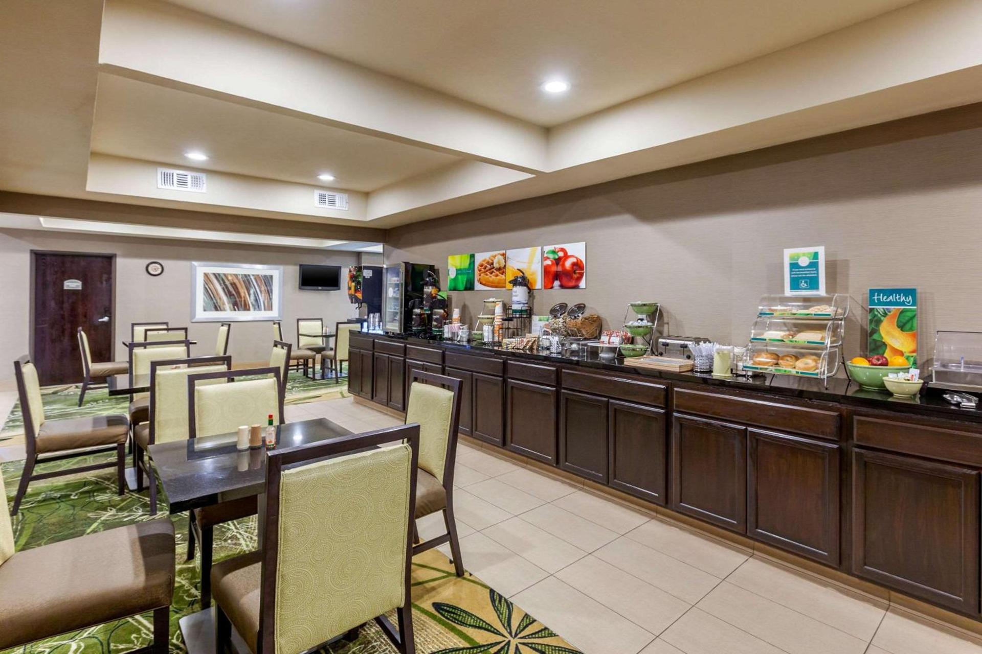Quality Inn & Suites Durant photo 5