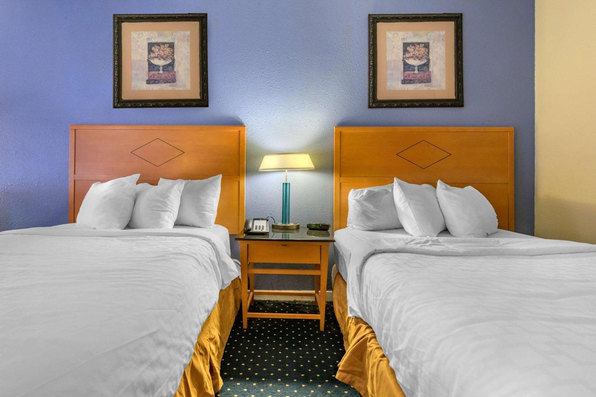 Inn at Lebanon - Hershey & Manheim area photo 42