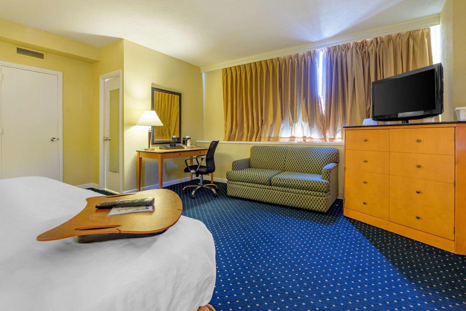 Inn at Lebanon - Hershey & Manheim area photo 32