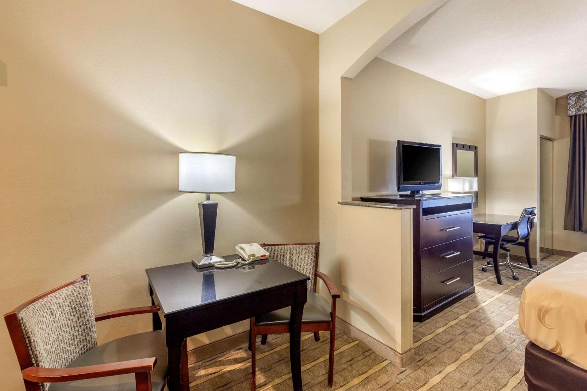 Quality Inn & Suites Durant photo 8