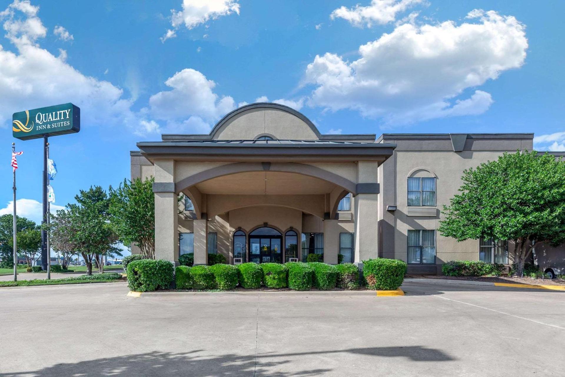 Quality Inn & Suites Durant photo 22