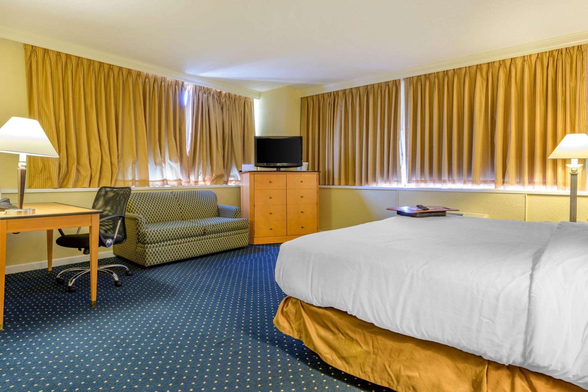 Inn at Lebanon - Hershey & Manheim area photo 30