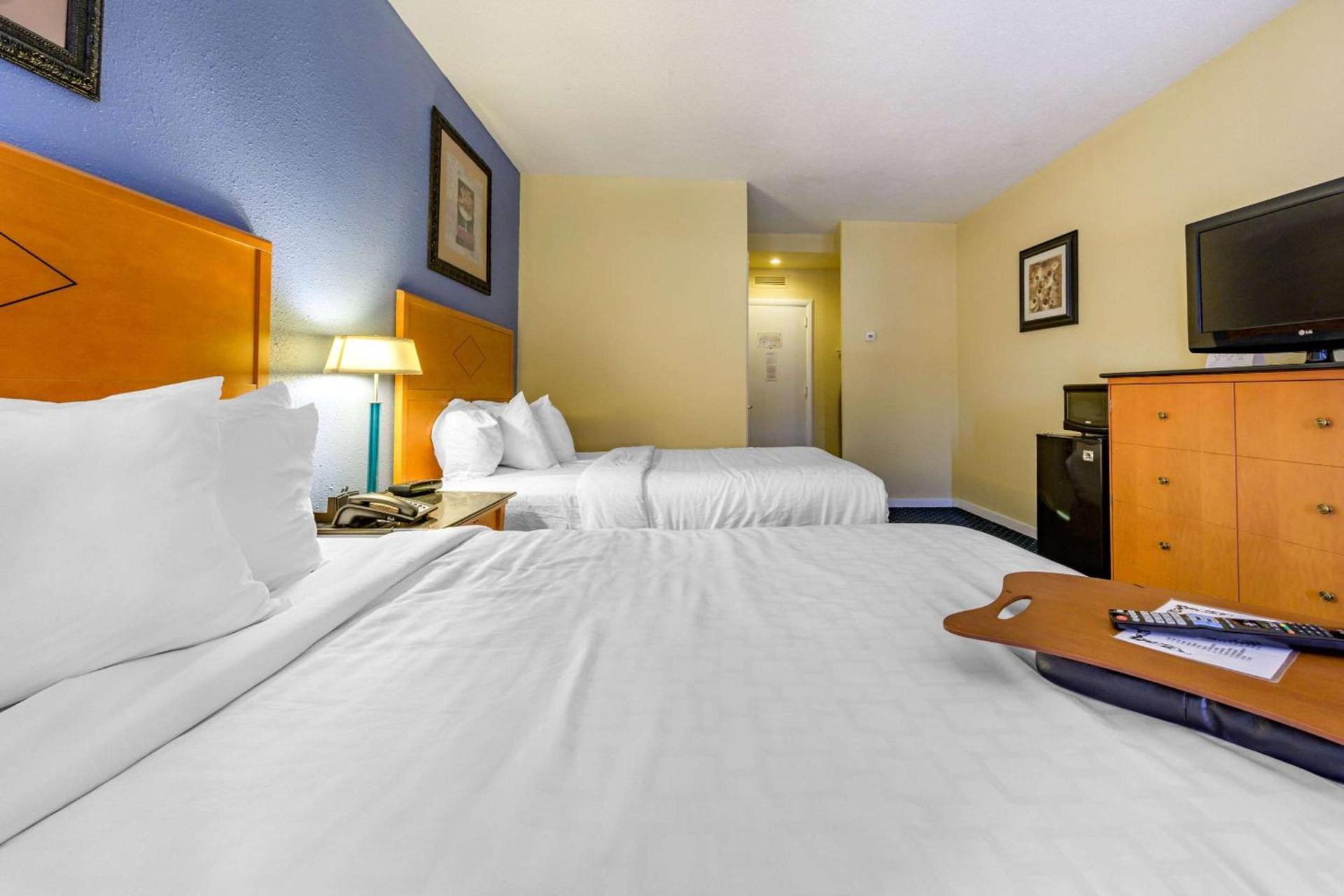 Inn at Lebanon - Hershey & Manheim area photo 27
