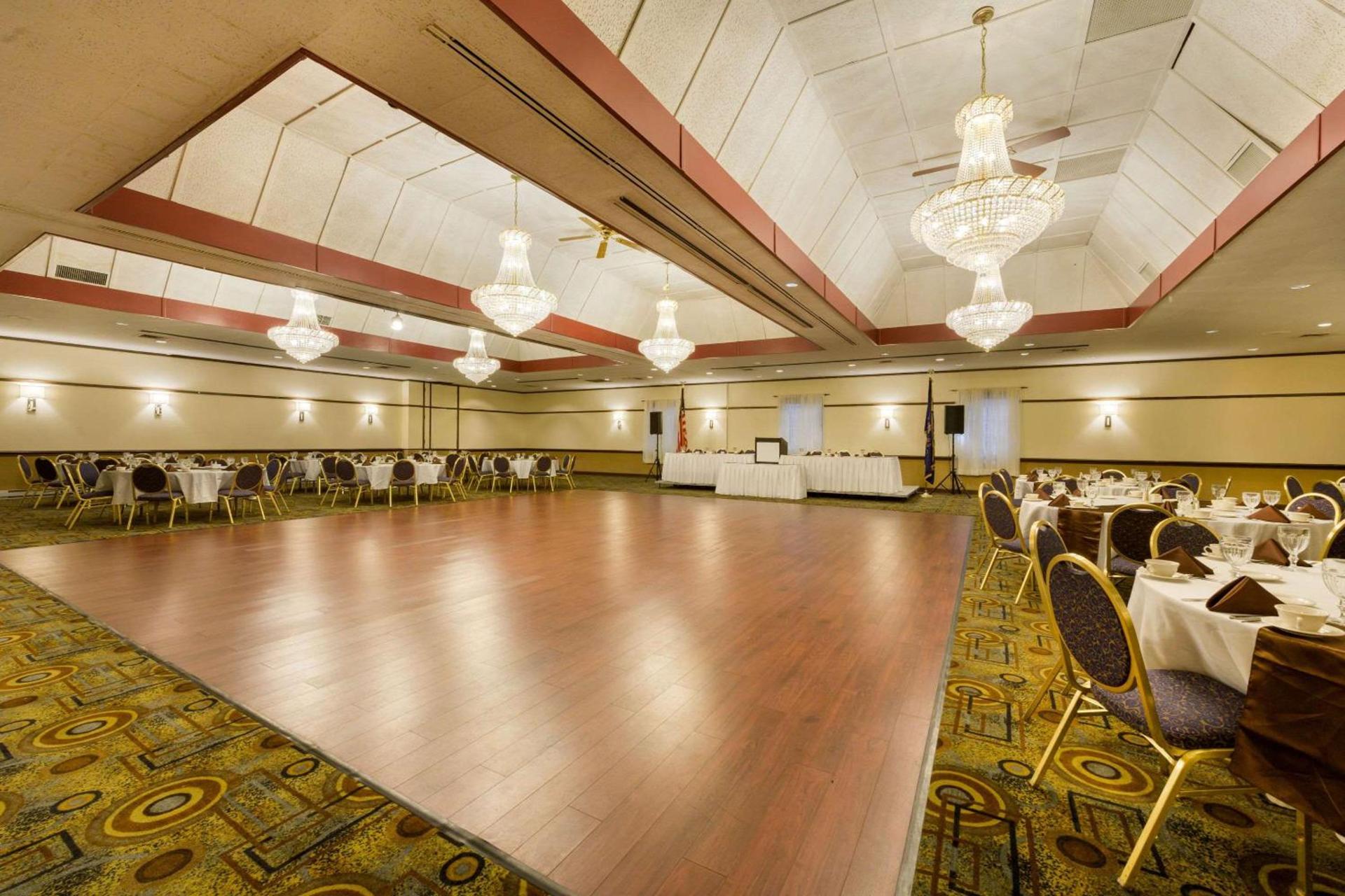 Inn at Lebanon - Hershey & Manheim area photo 9