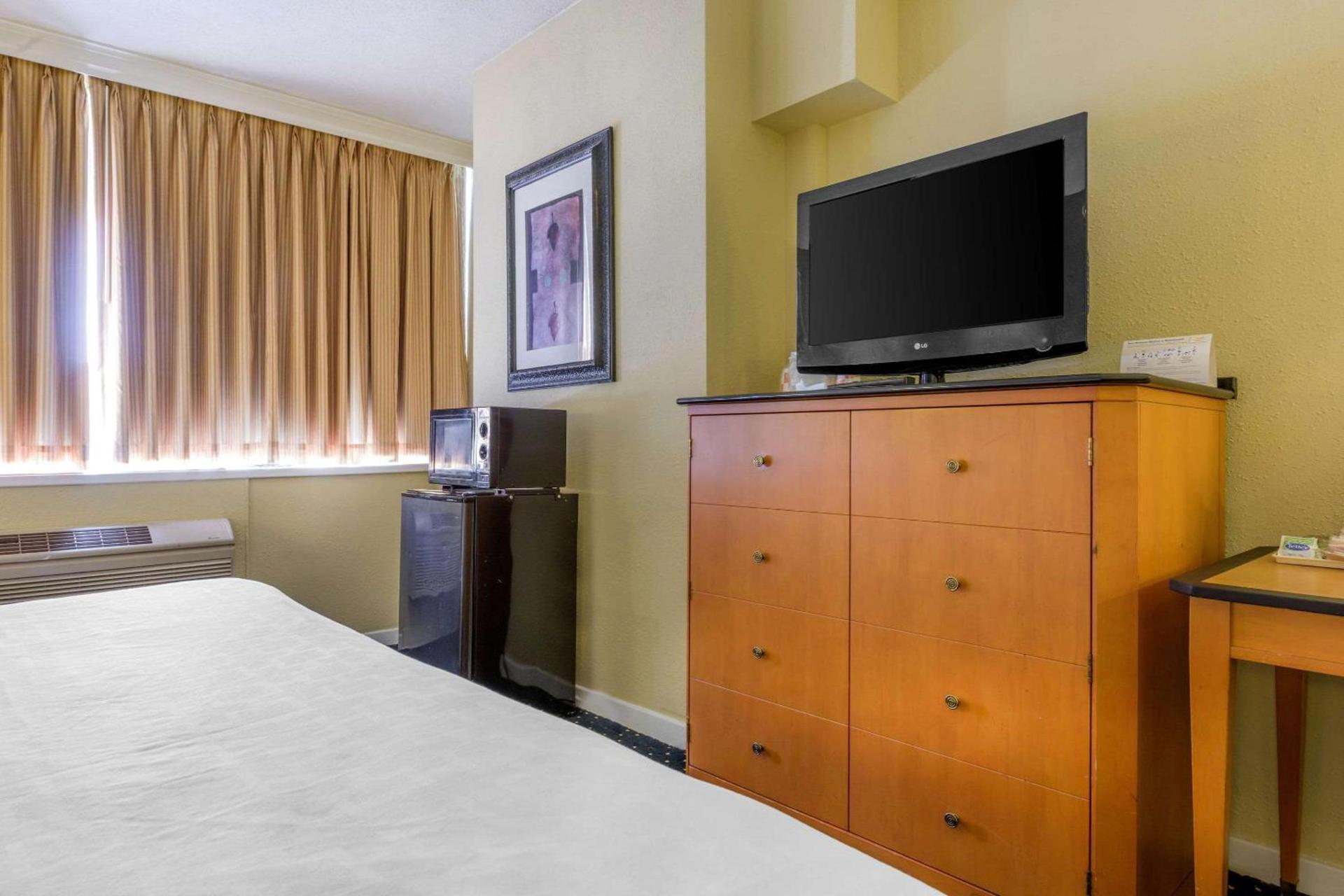 Inn at Lebanon - Hershey & Manheim area photo 15