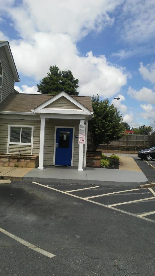 InTown Suites Extended Stay Greenville SC -I-85 Mauldin photo 10