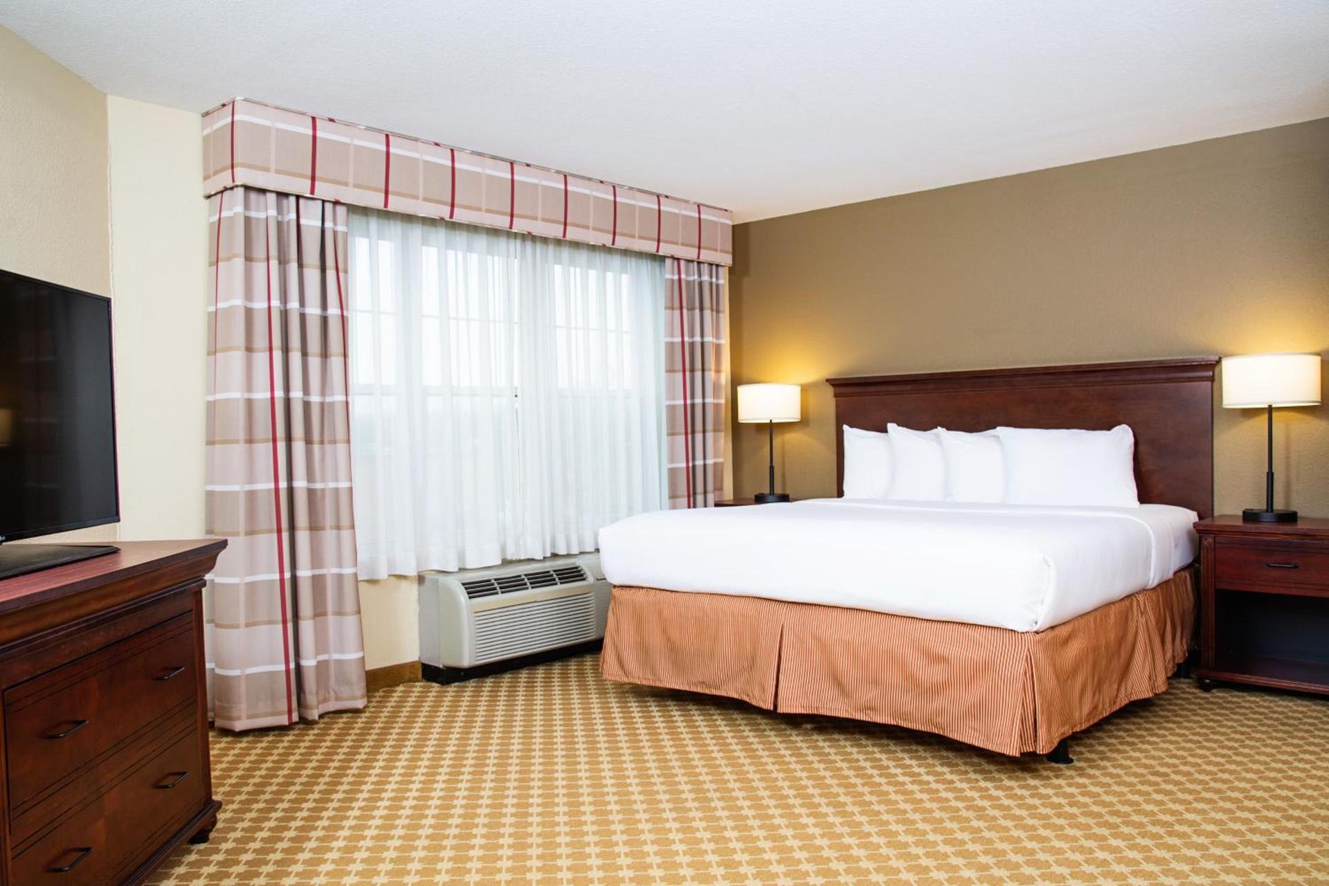 Country Inn & Suites by Radisson, Milwaukee West Brookfield , WI photo 30