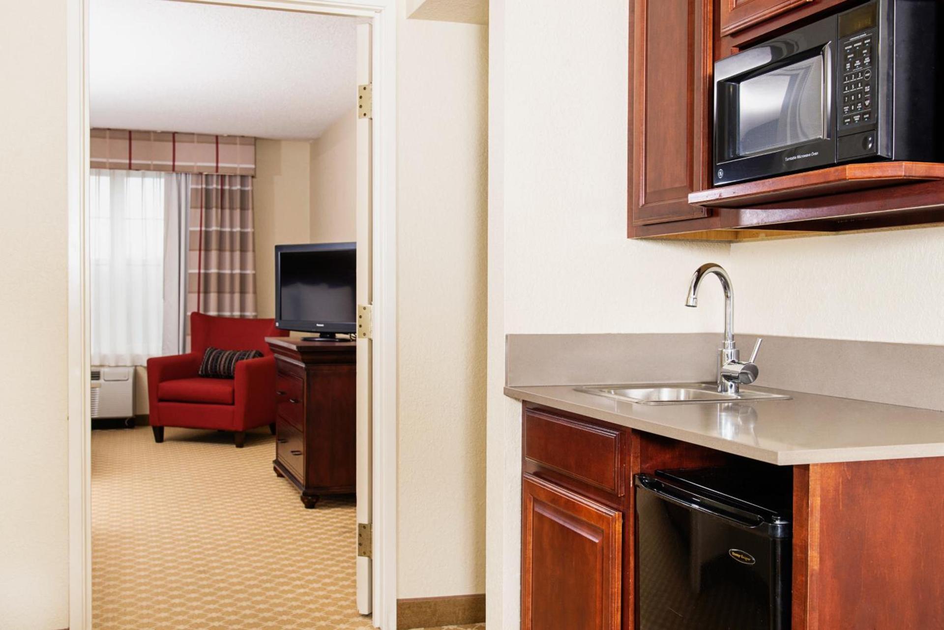 Country Inn & Suites by Radisson, Milwaukee West Brookfield , WI photo 34