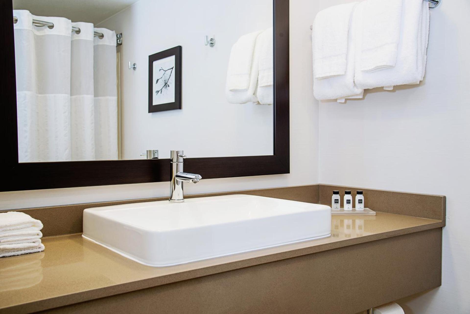 Country Inn & Suites by Radisson, Milwaukee West Brookfield , WI photo 21