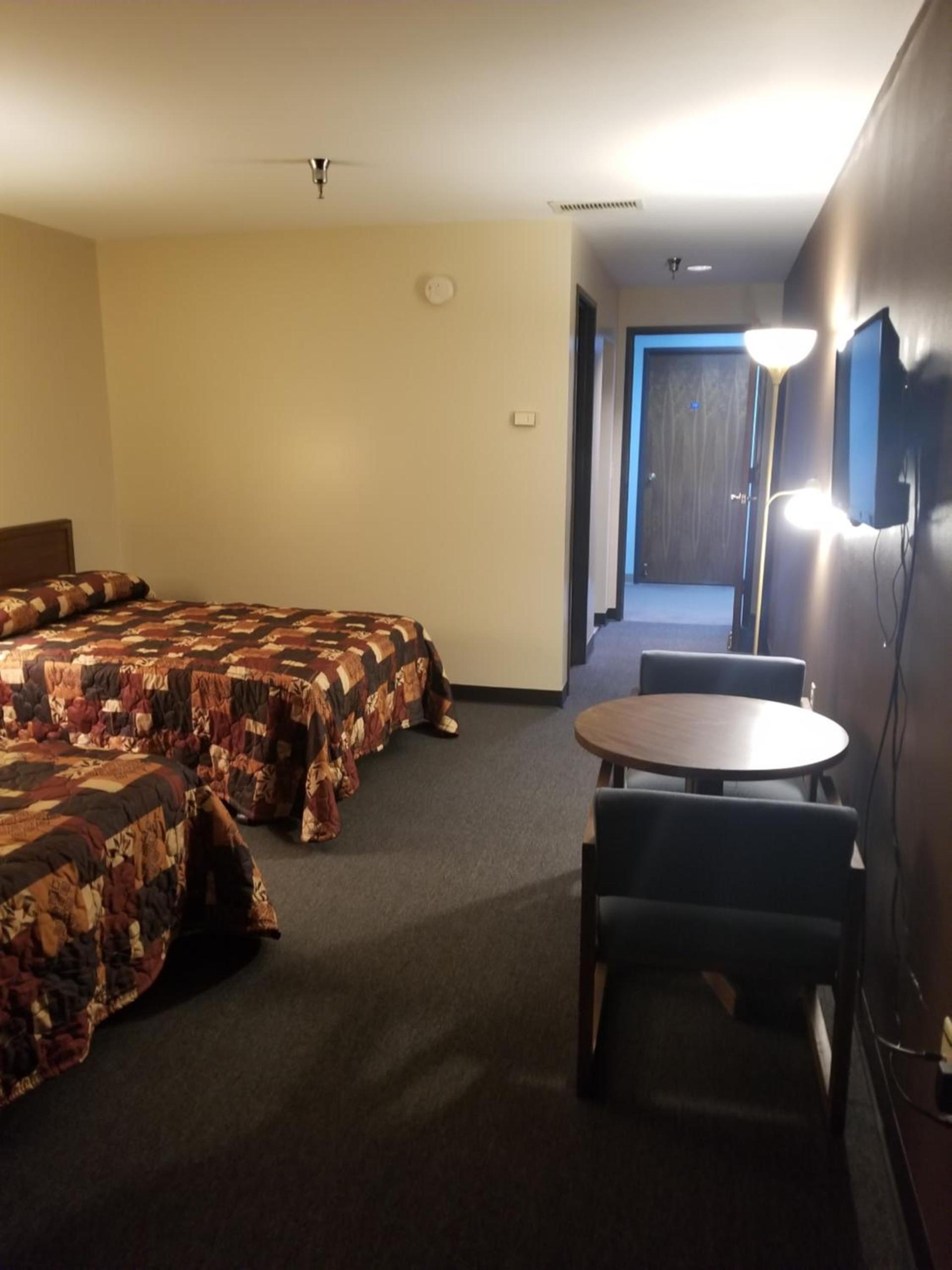 Lafayette Inn photo 41