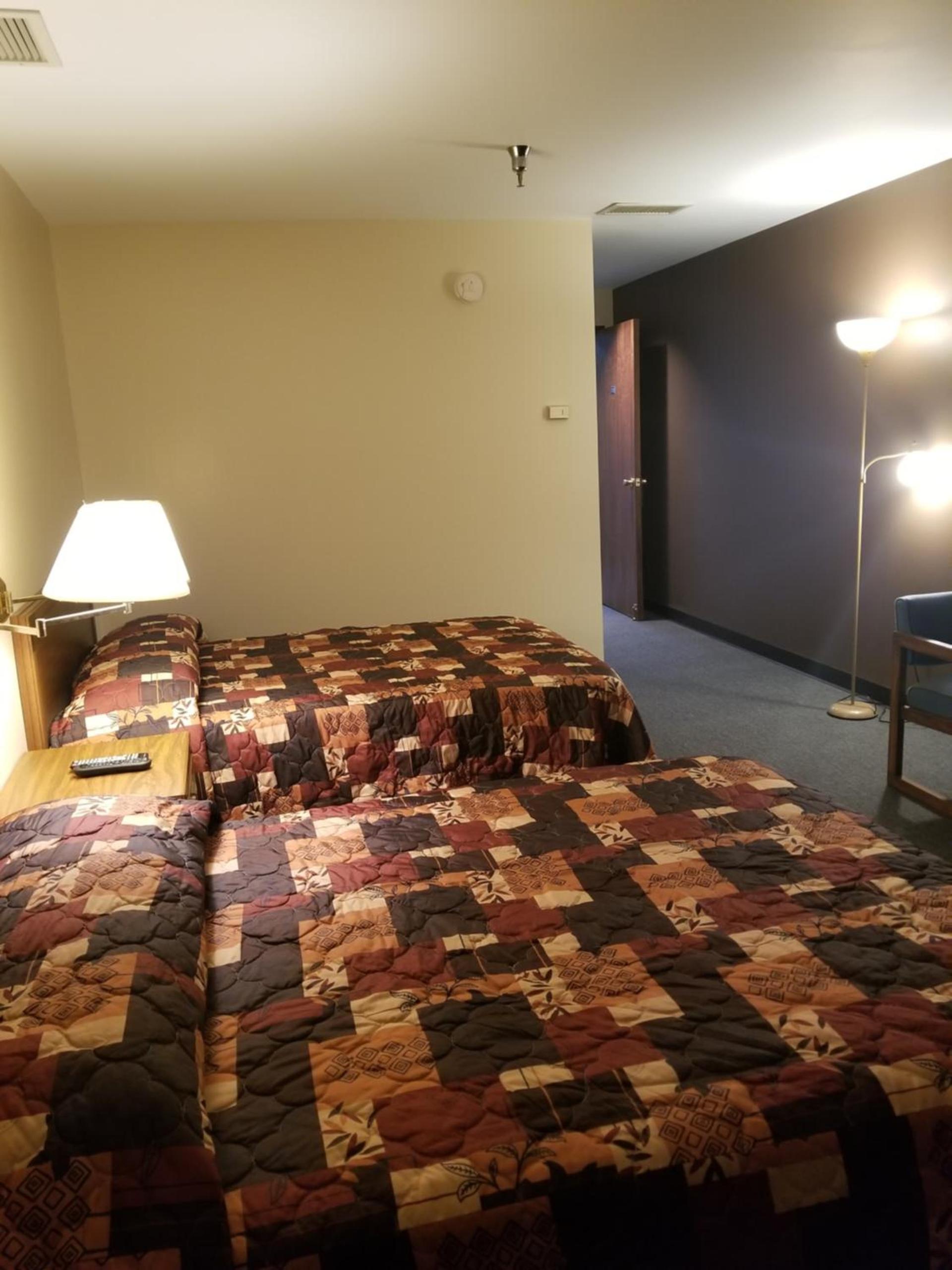 Lafayette Inn photo 38