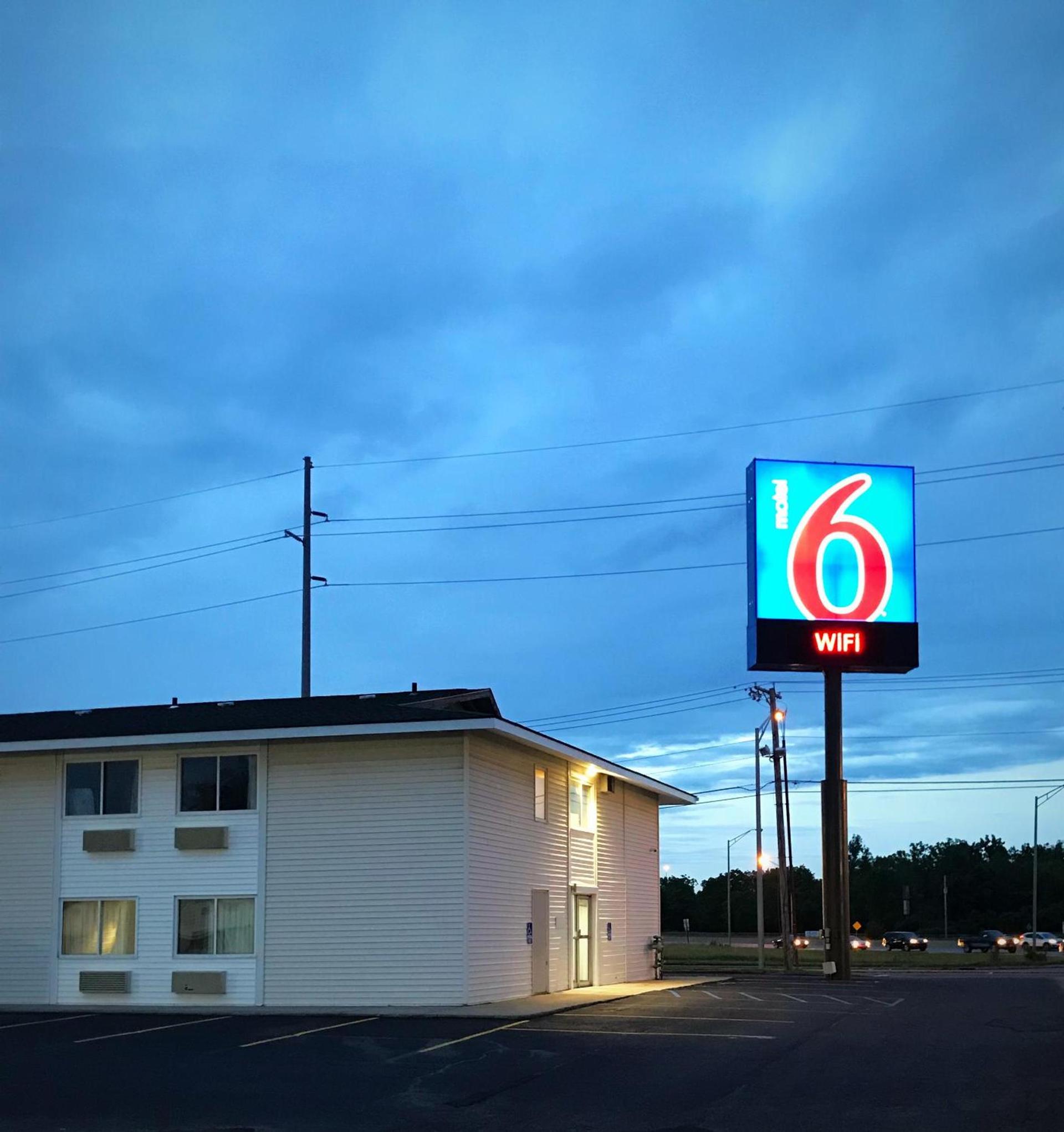 Motel 6-Fort Wayne, IN photo 25