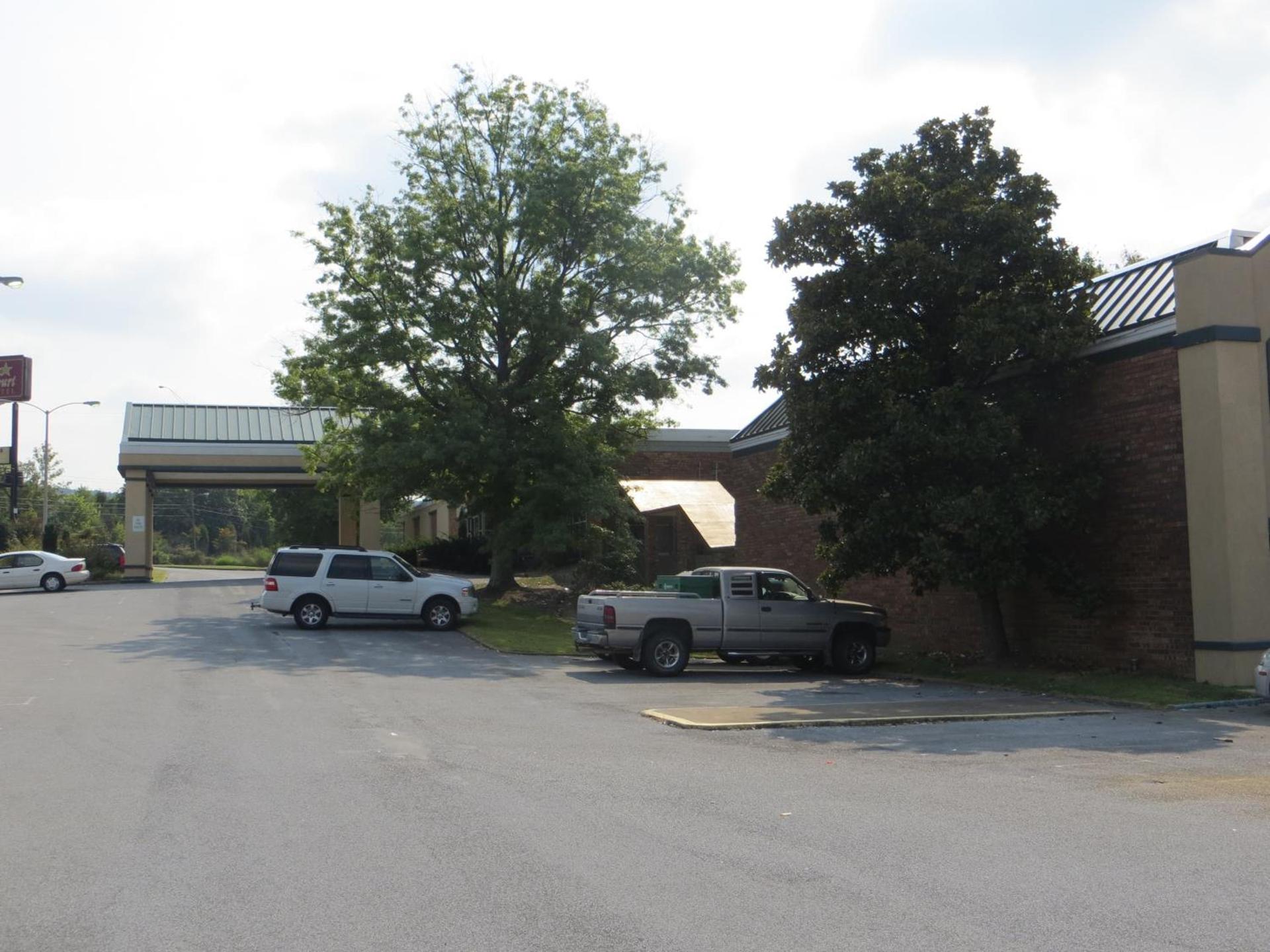 Americourt Extended Stays photo 13