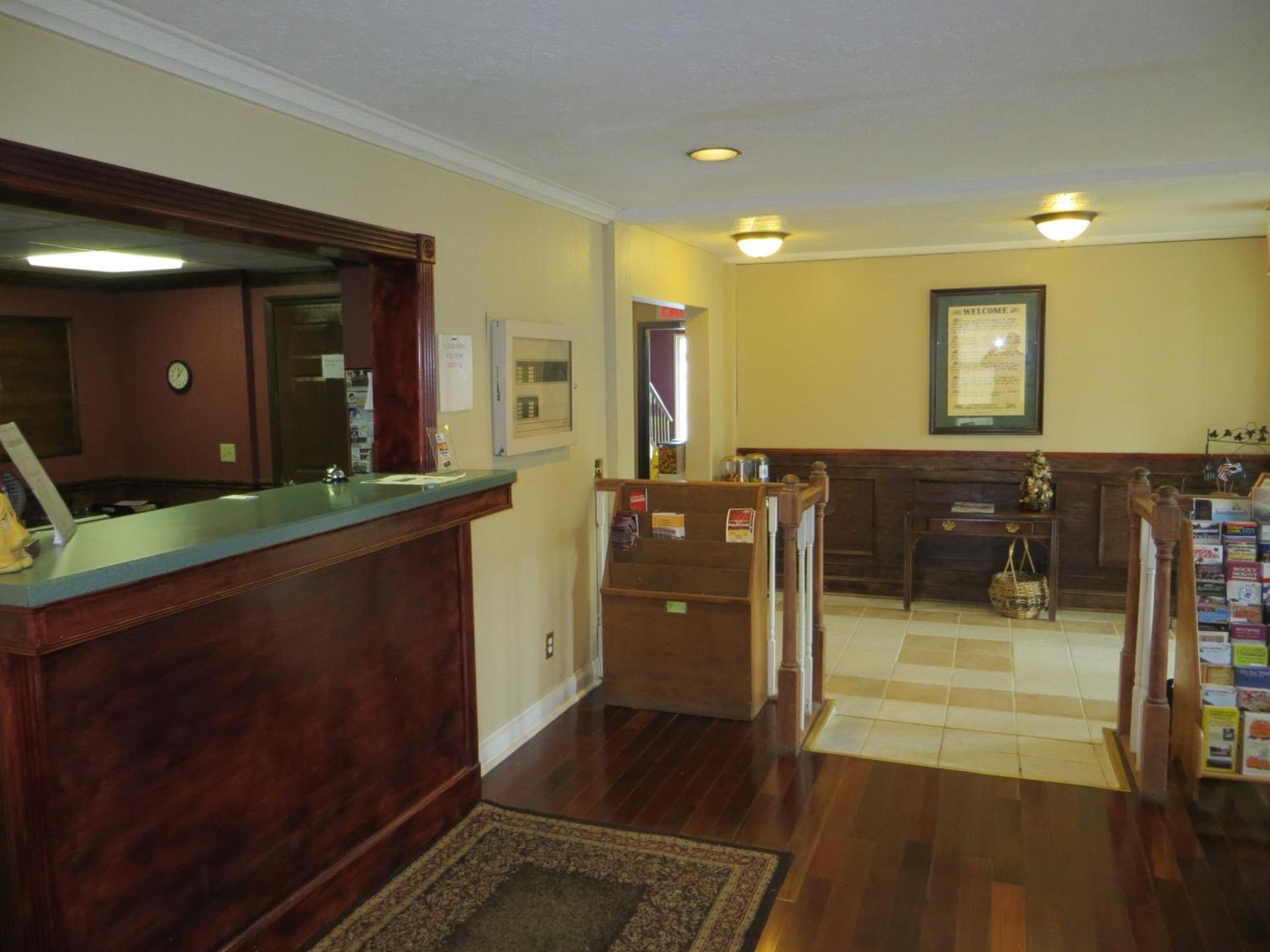Americourt Hotel and Suites - Elizabethton photo 15