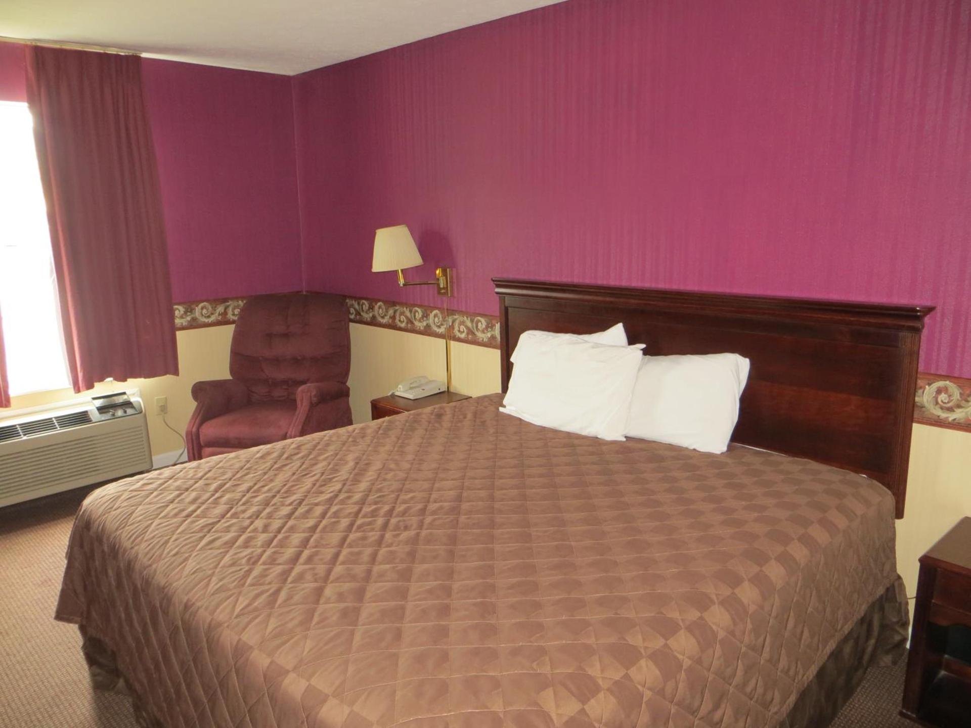 Americourt Hotel and Suites - Elizabethton photo 22