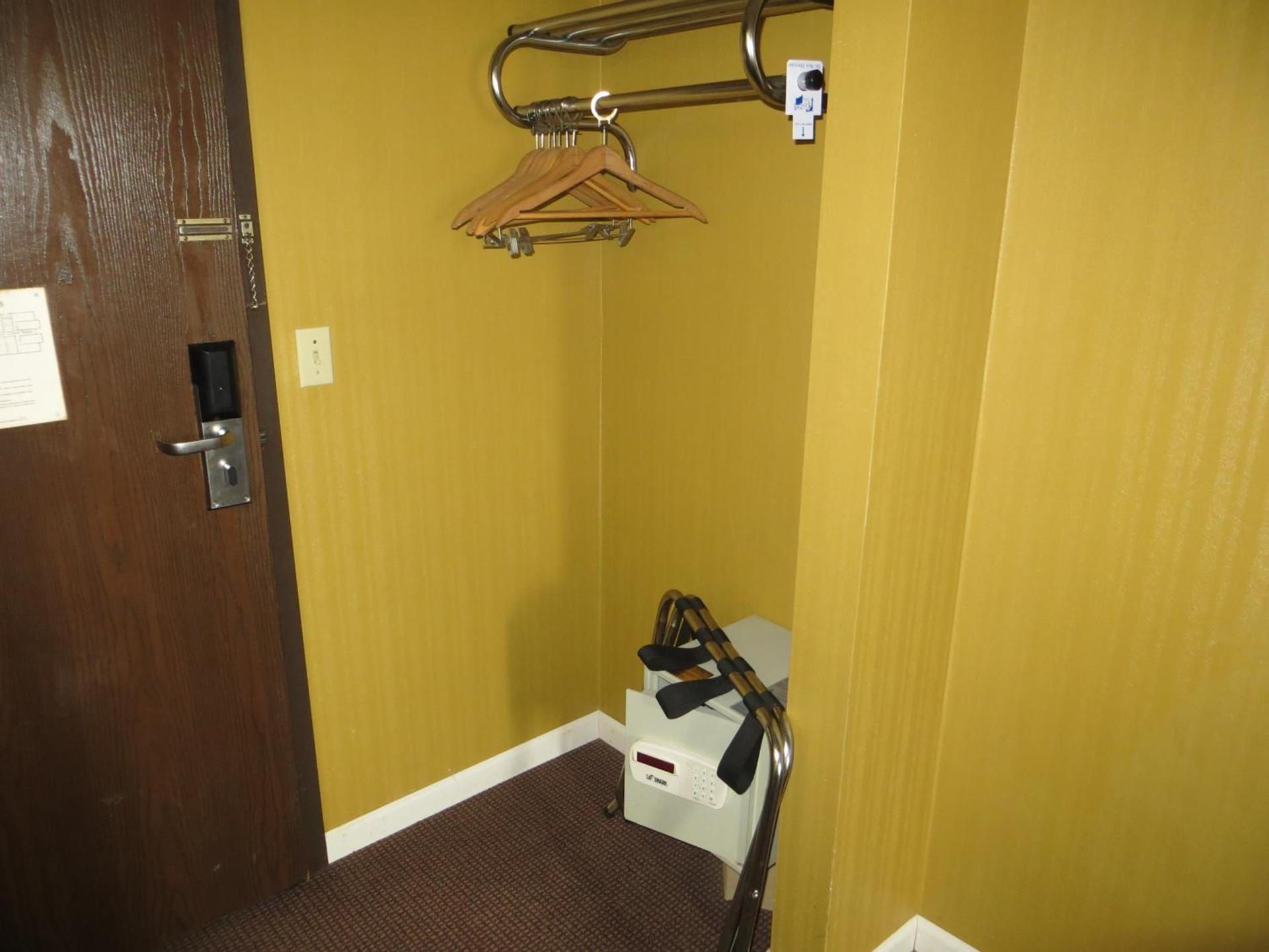 Americourt Hotel and Suites - Elizabethton photo 37
